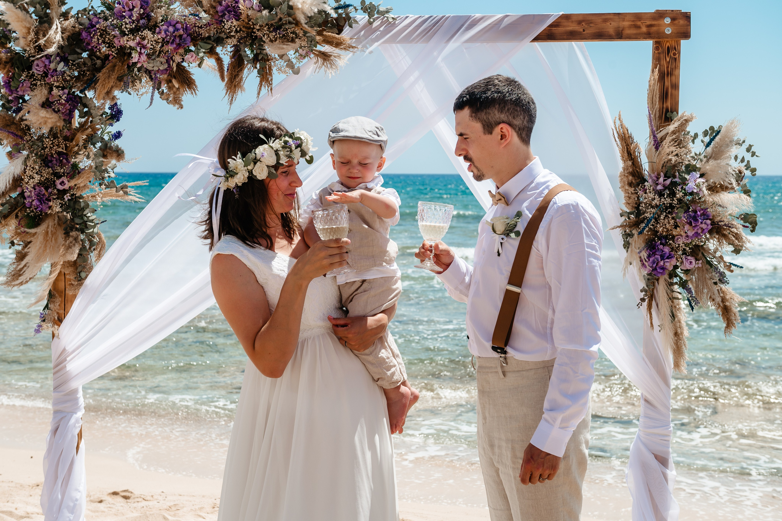 Sirens beach ceremony. AdrianOltean.wfolio.pro