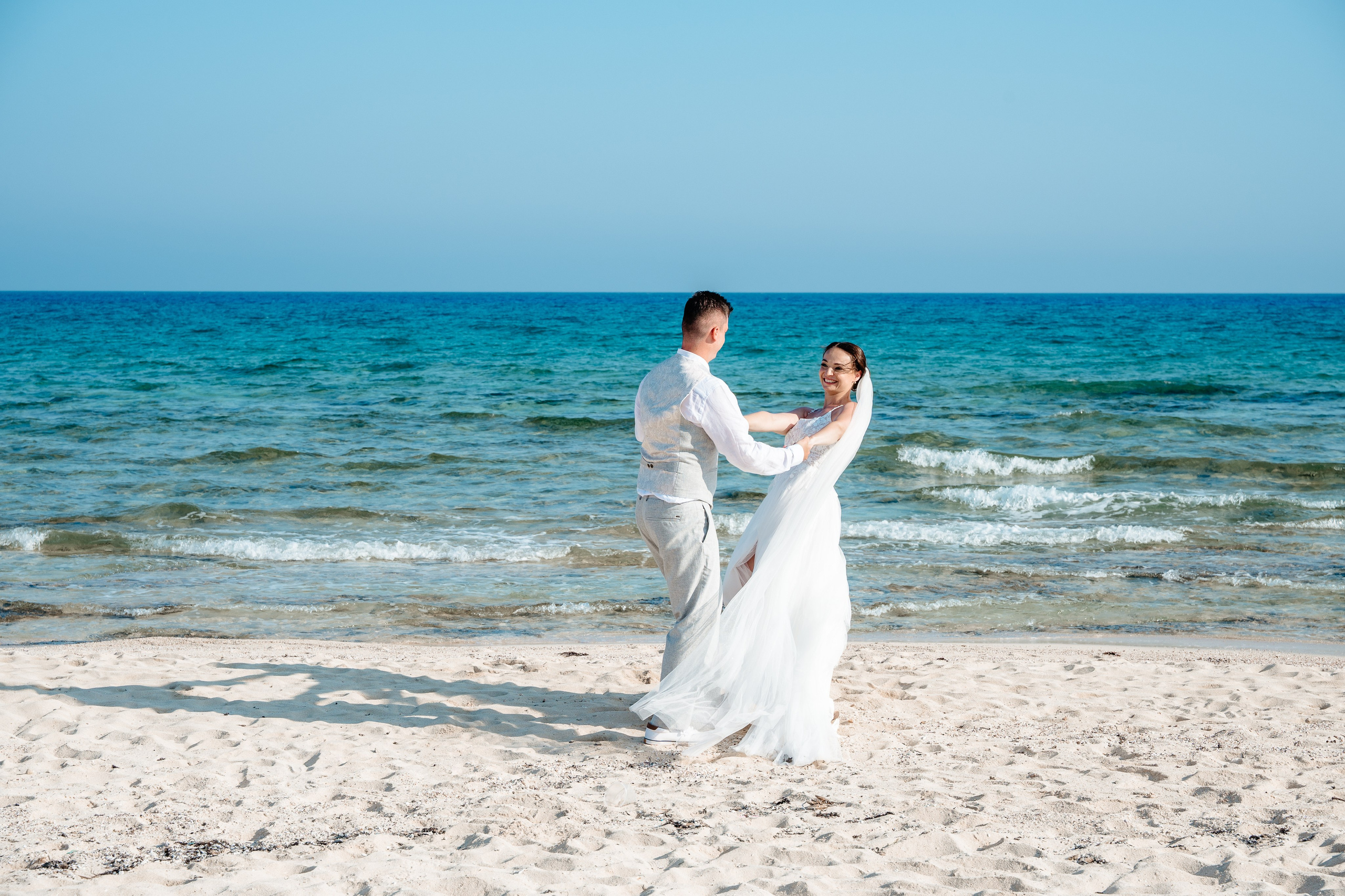 Sirens beach ceremony. AdrianOltean.wfolio.pro