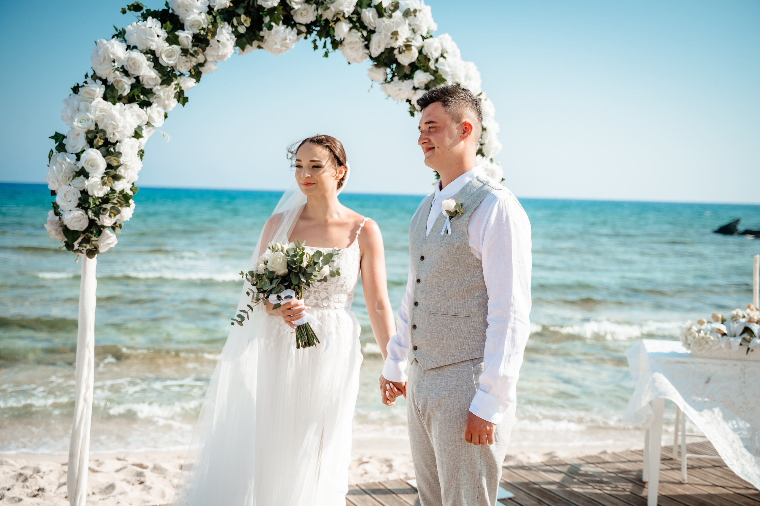 Sirens beach ceremony. AdrianOltean.wfolio.pro
