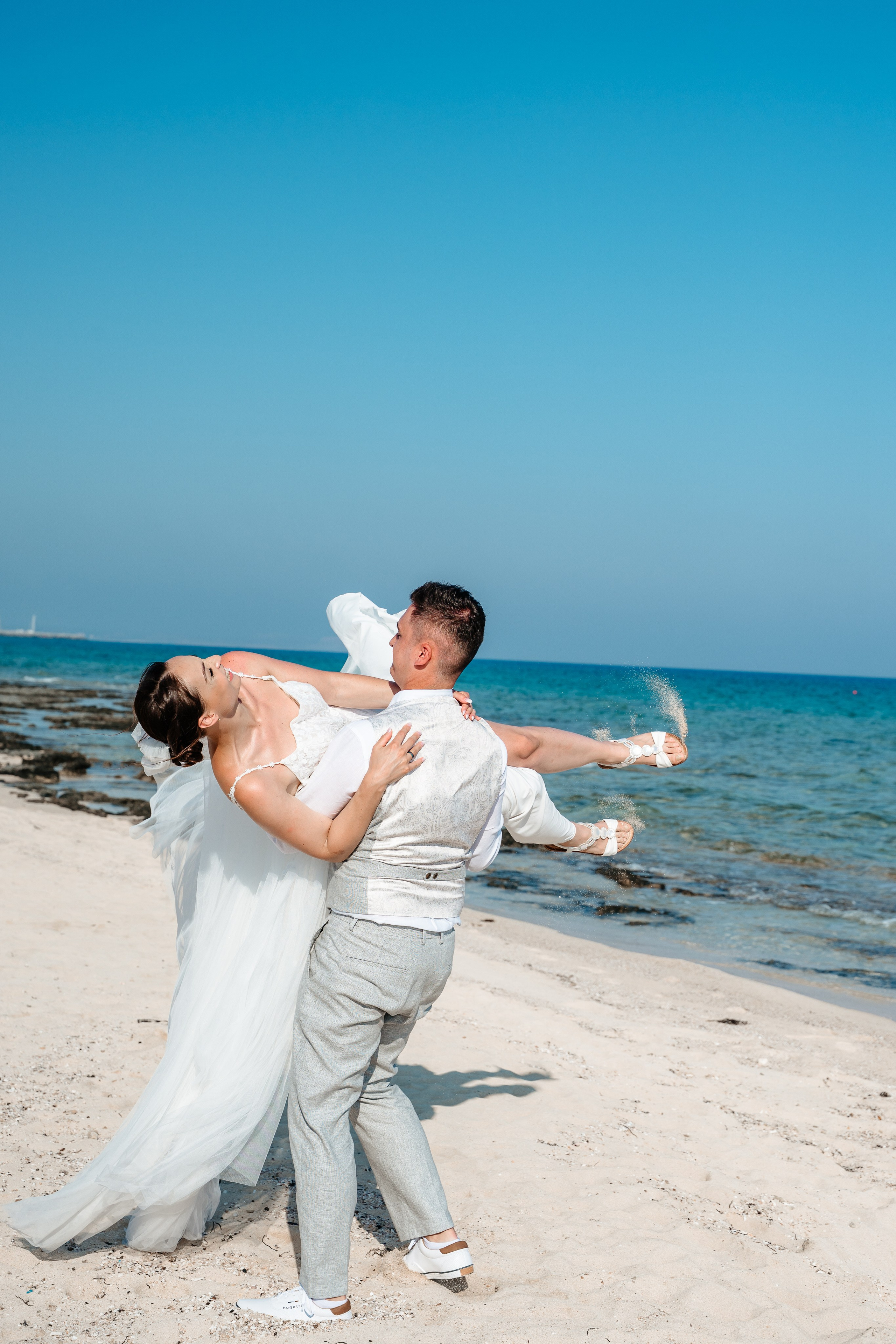 Sirens beach ceremony. AdrianOltean.wfolio.pro
