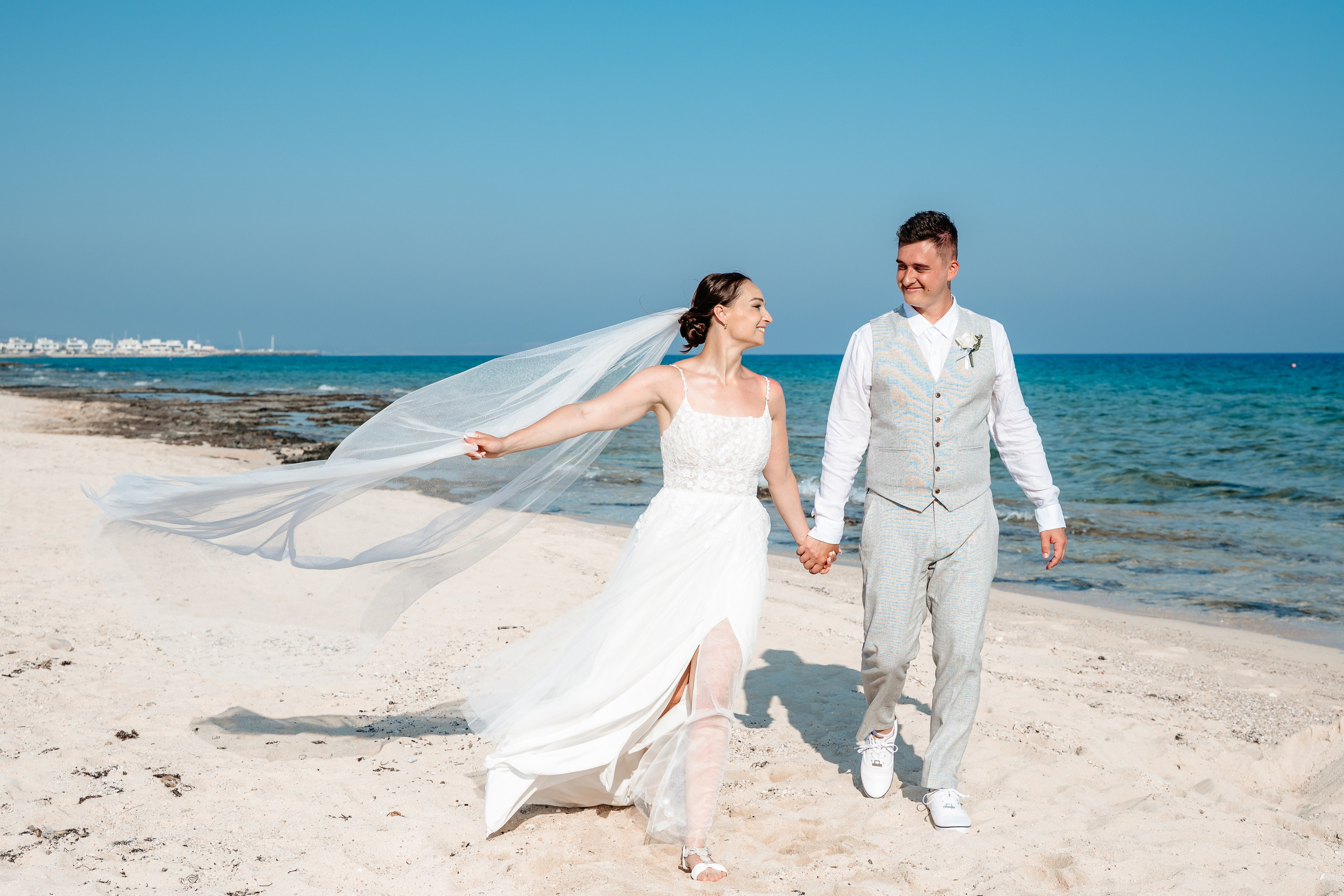 Sirens beach ceremony. AdrianOltean.wfolio.pro