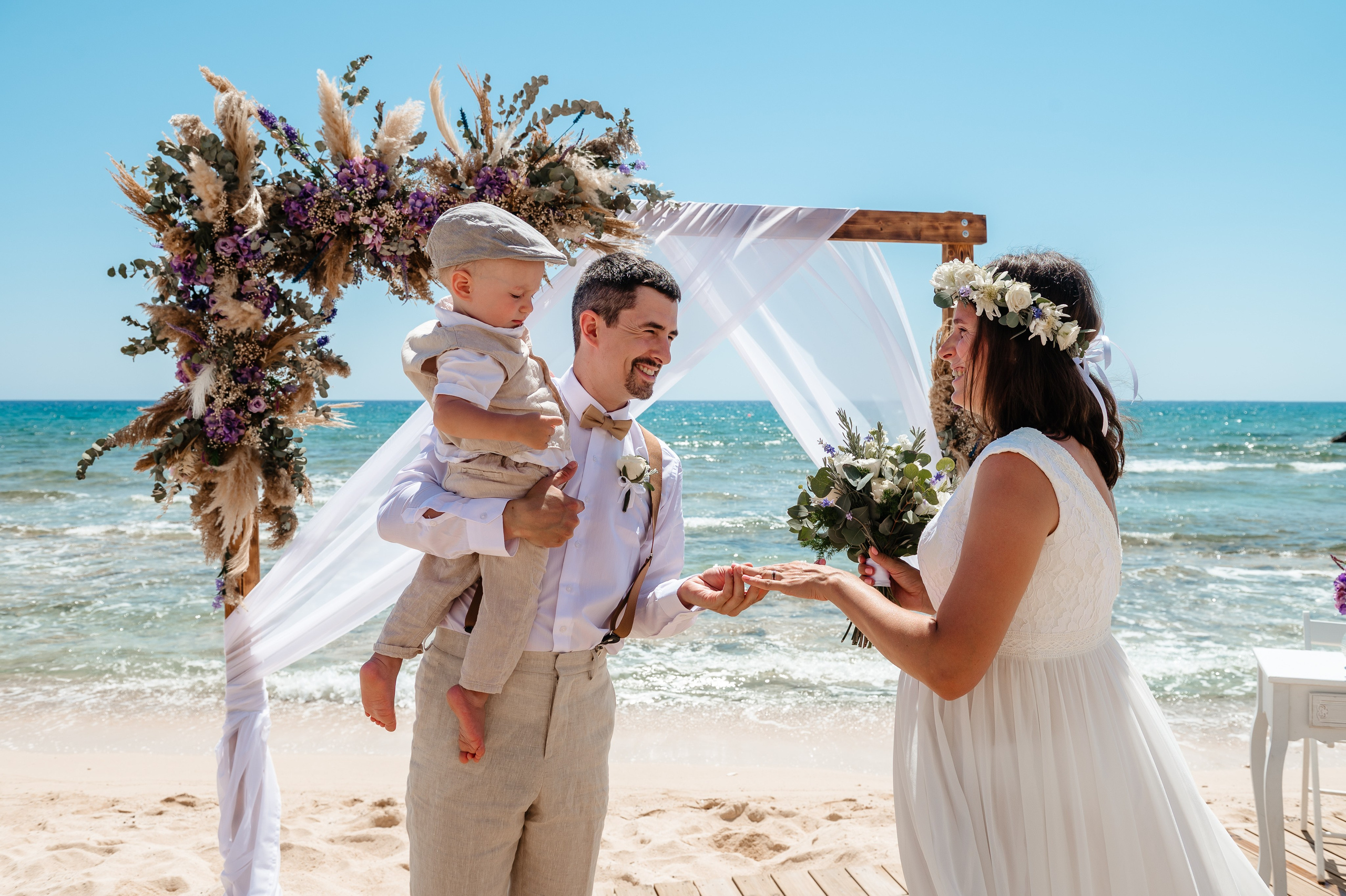 Sirens beach ceremony. AdrianOltean.wfolio.pro
