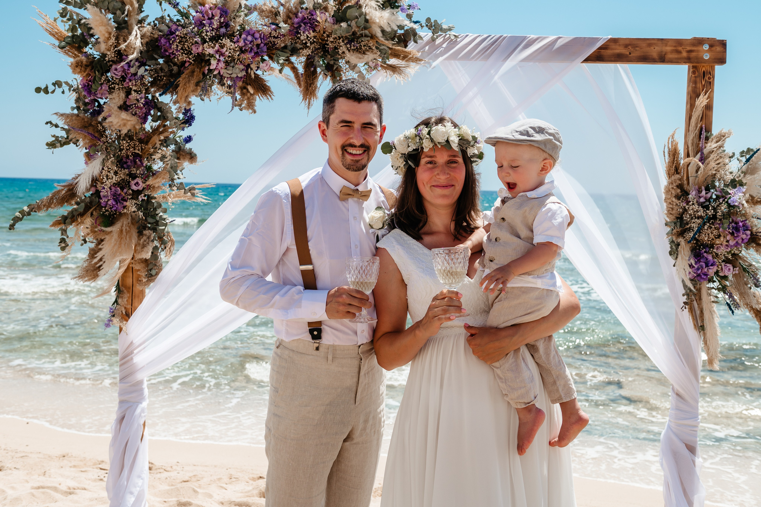Sirens beach ceremony. AdrianOltean.wfolio.pro