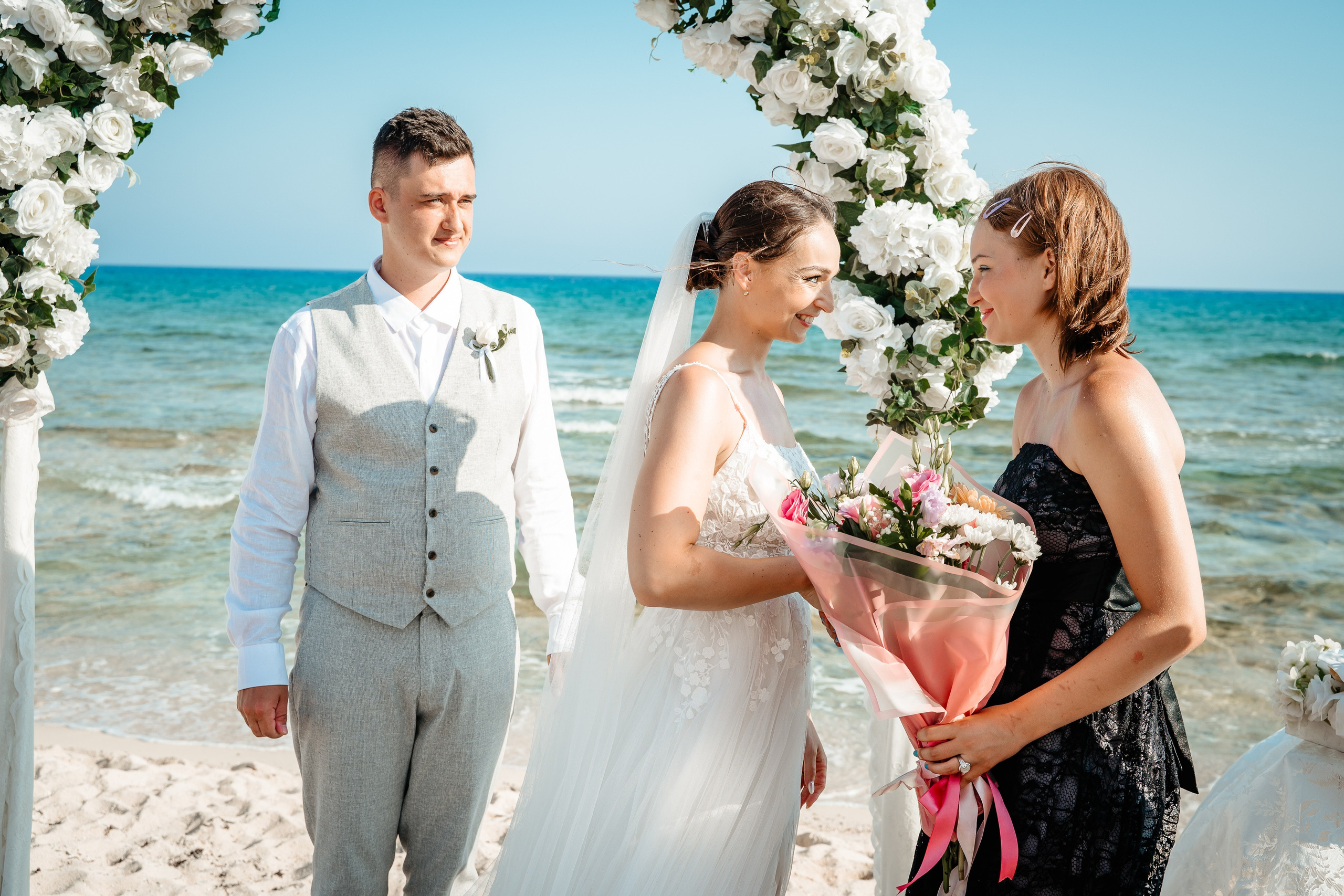 Sirens beach ceremony. AdrianOltean.wfolio.pro