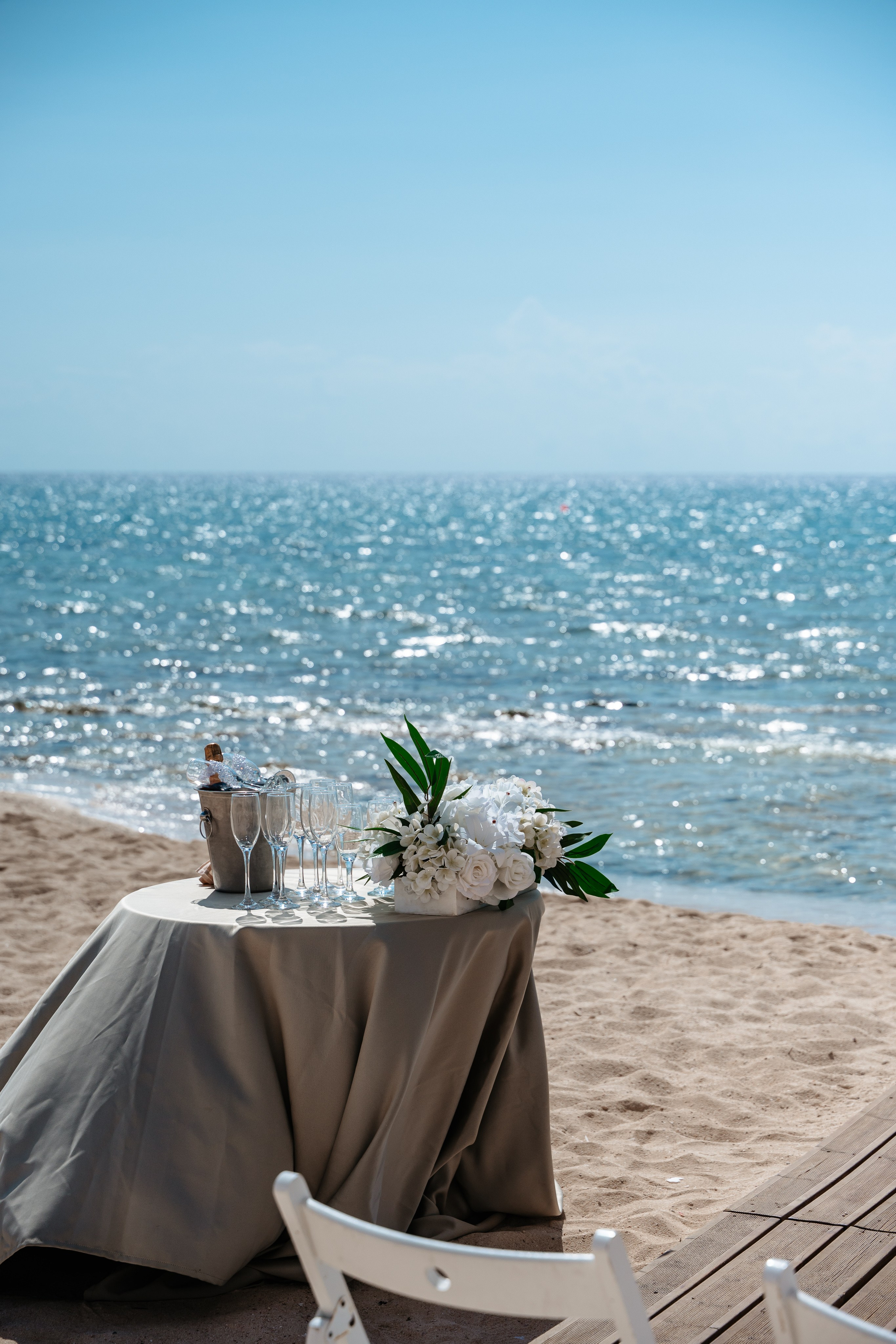Sirens beach ceremony. AdrianOltean.wfolio.pro
