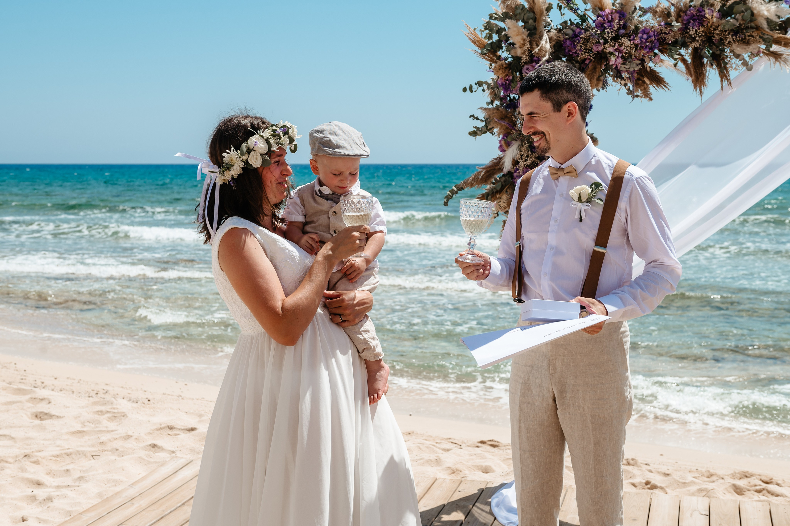Sirens beach ceremony. AdrianOltean.wfolio.pro