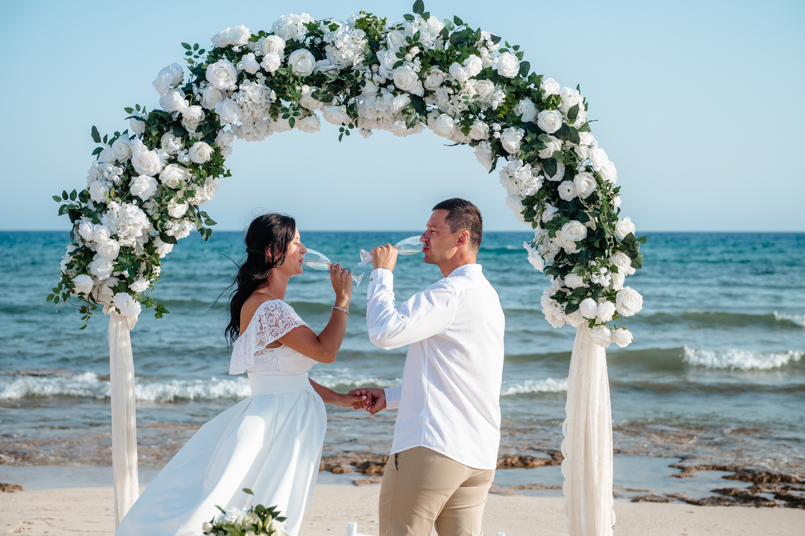 Sirens beach ceremony. AdrianOltean.wfolio.pro