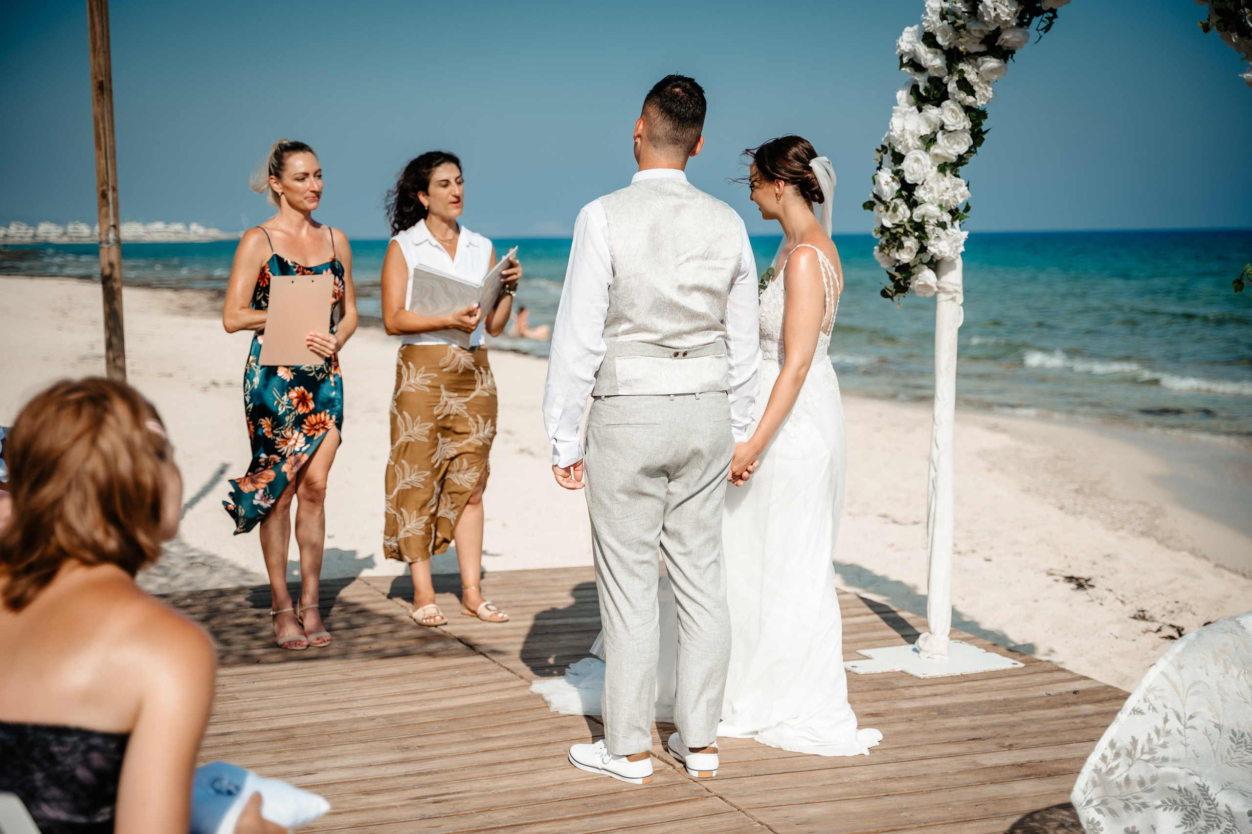 Sirens beach ceremony. AdrianOltean.wfolio.pro