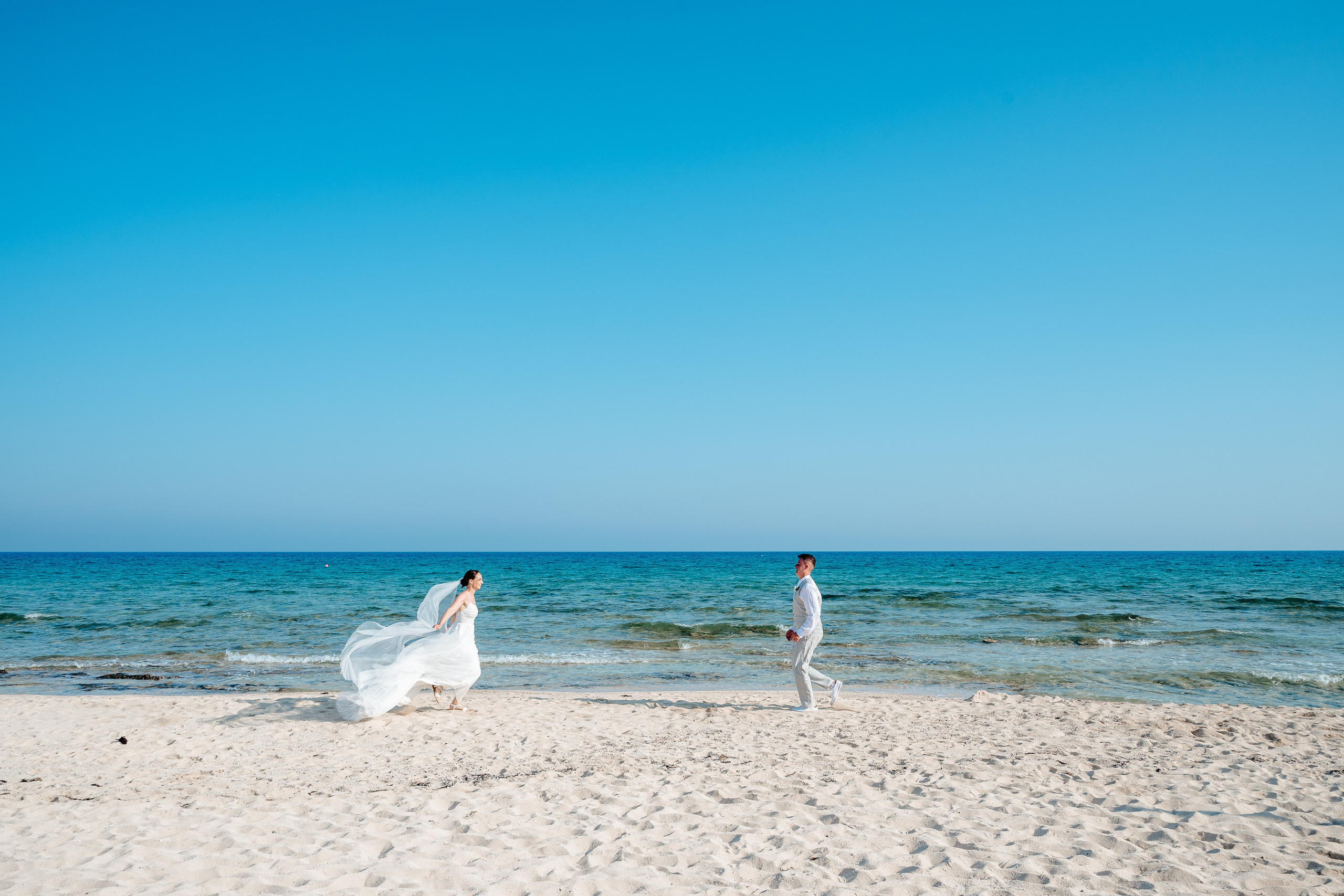 Sirens beach ceremony. AdrianOltean.wfolio.pro