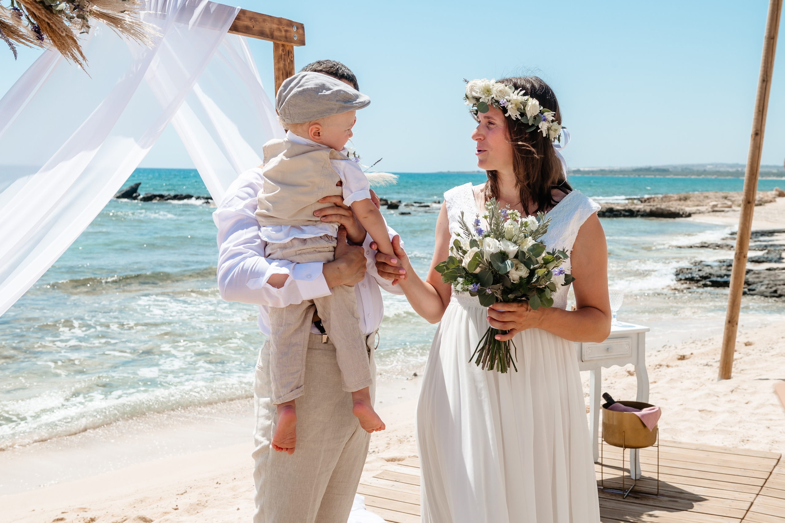 Sirens beach ceremony. AdrianOltean.wfolio.pro