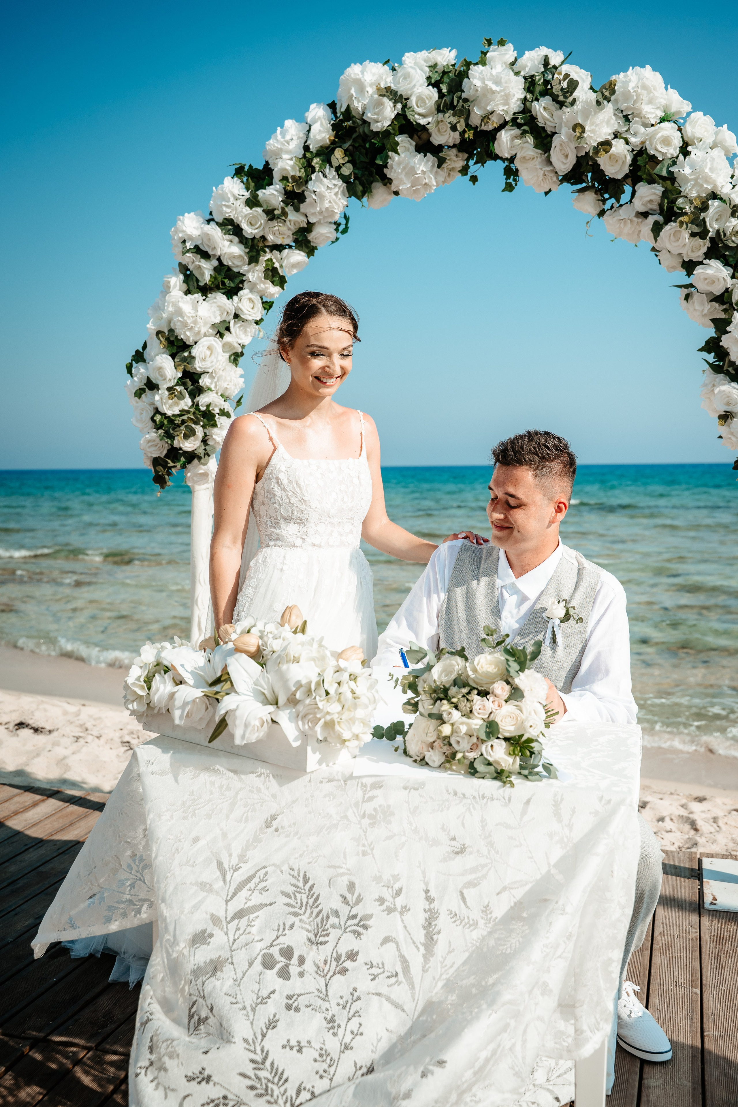 Sirens beach ceremony. AdrianOltean.wfolio.pro