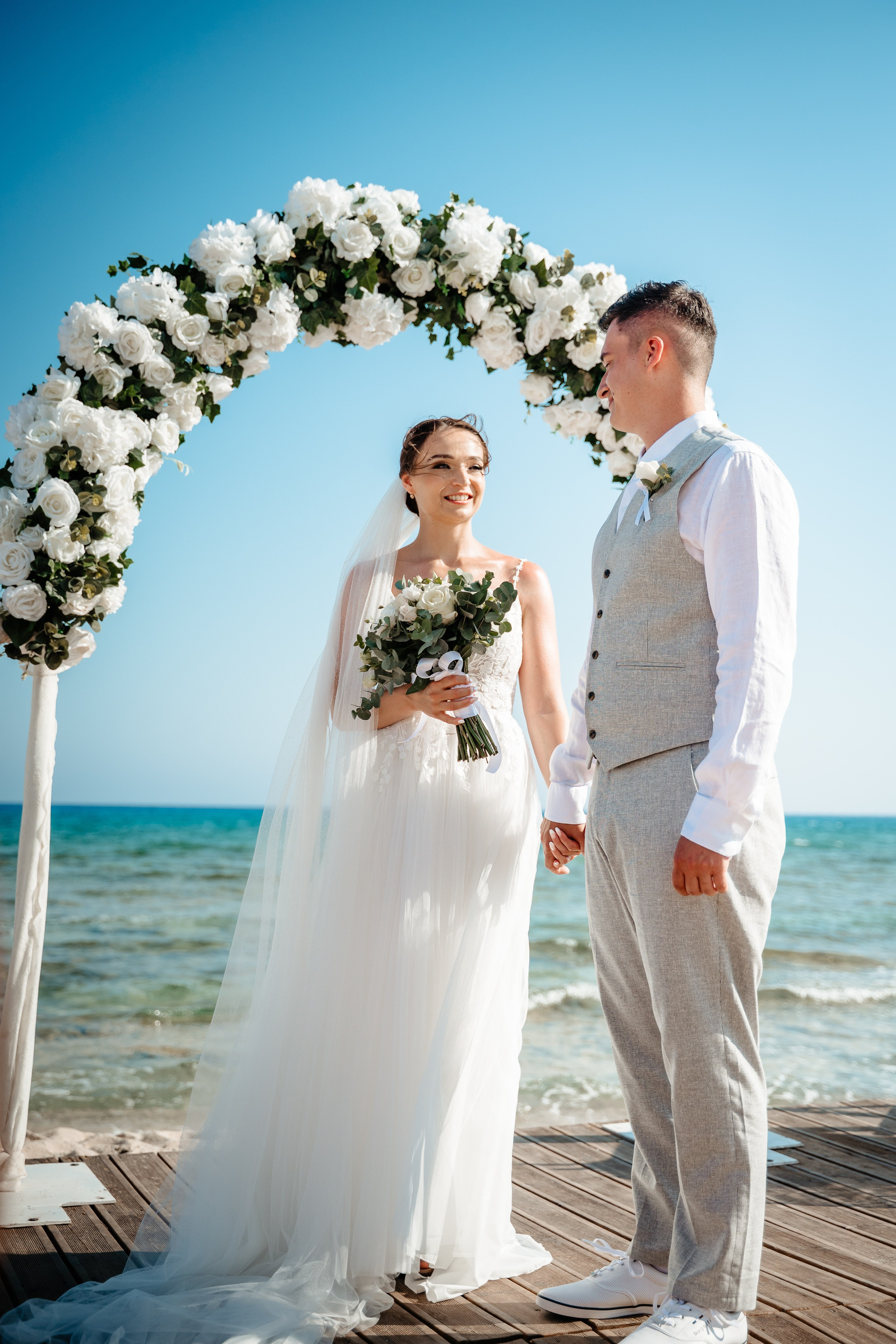 Sirens beach ceremony. AdrianOltean.wfolio.pro