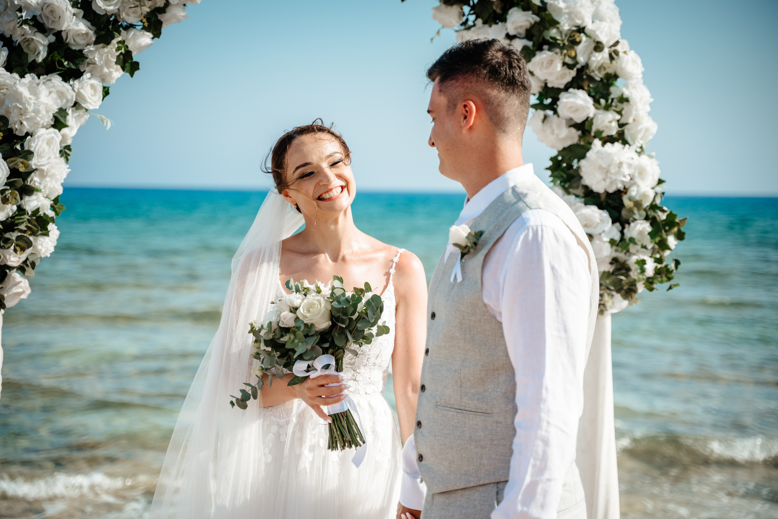 Sirens beach ceremony. AdrianOltean.wfolio.pro