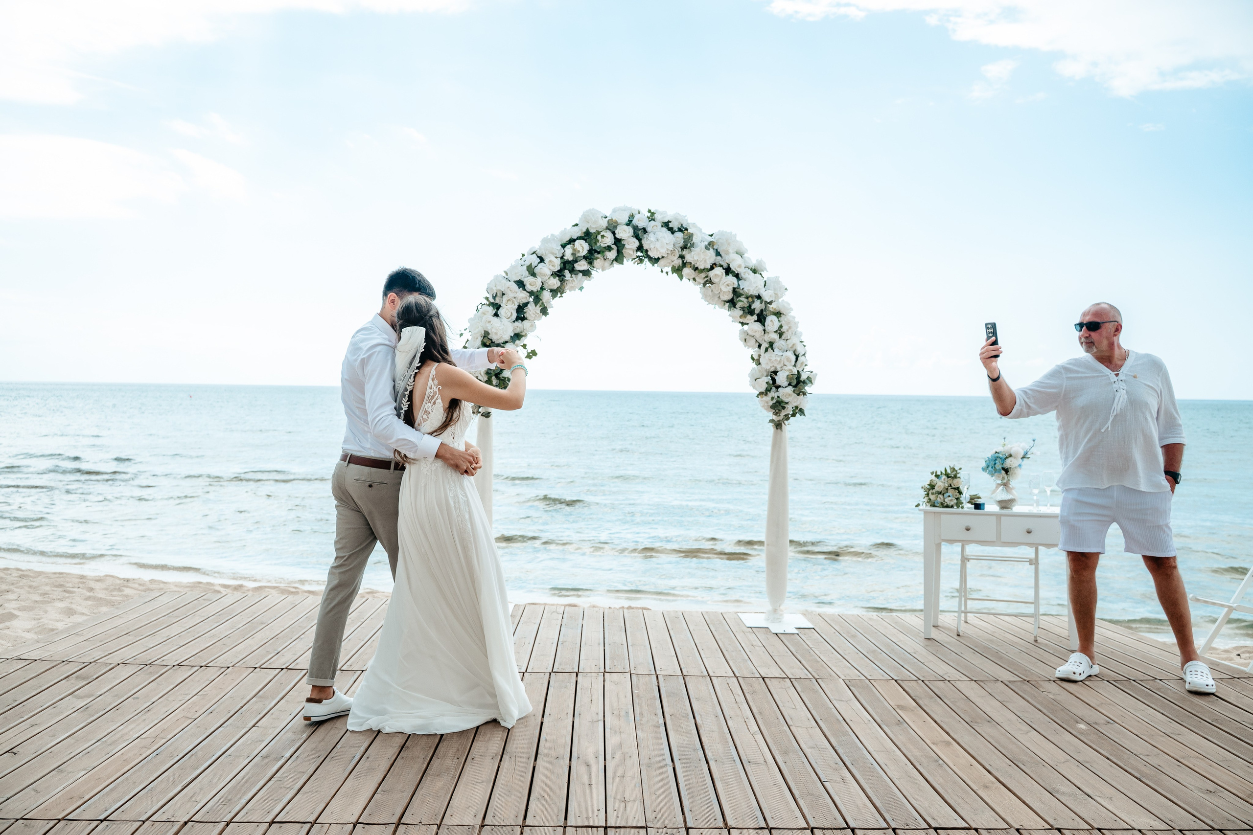 Sirens beach ceremony. AdrianOltean.wfolio.pro
