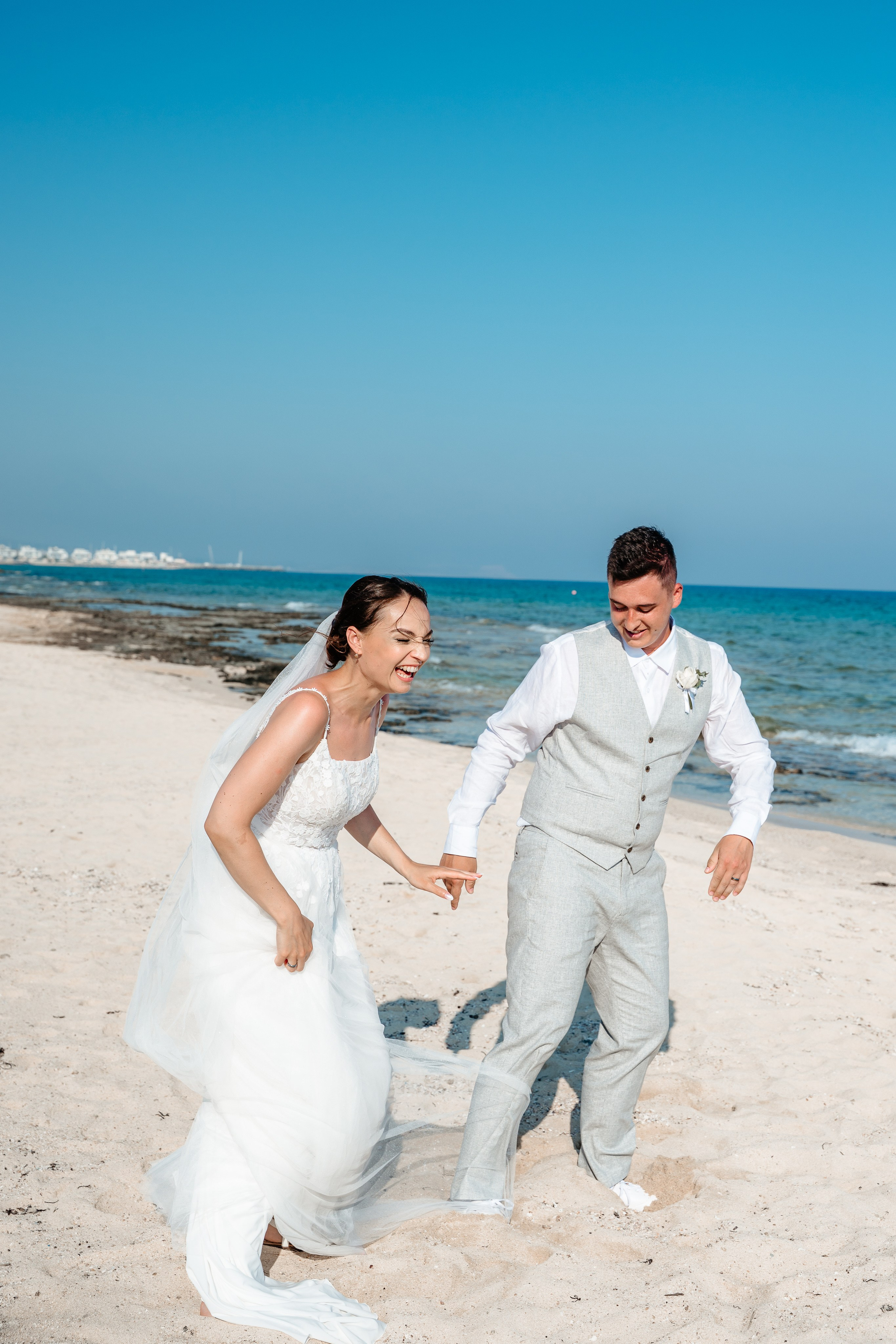 Sirens beach ceremony. AdrianOltean.wfolio.pro
