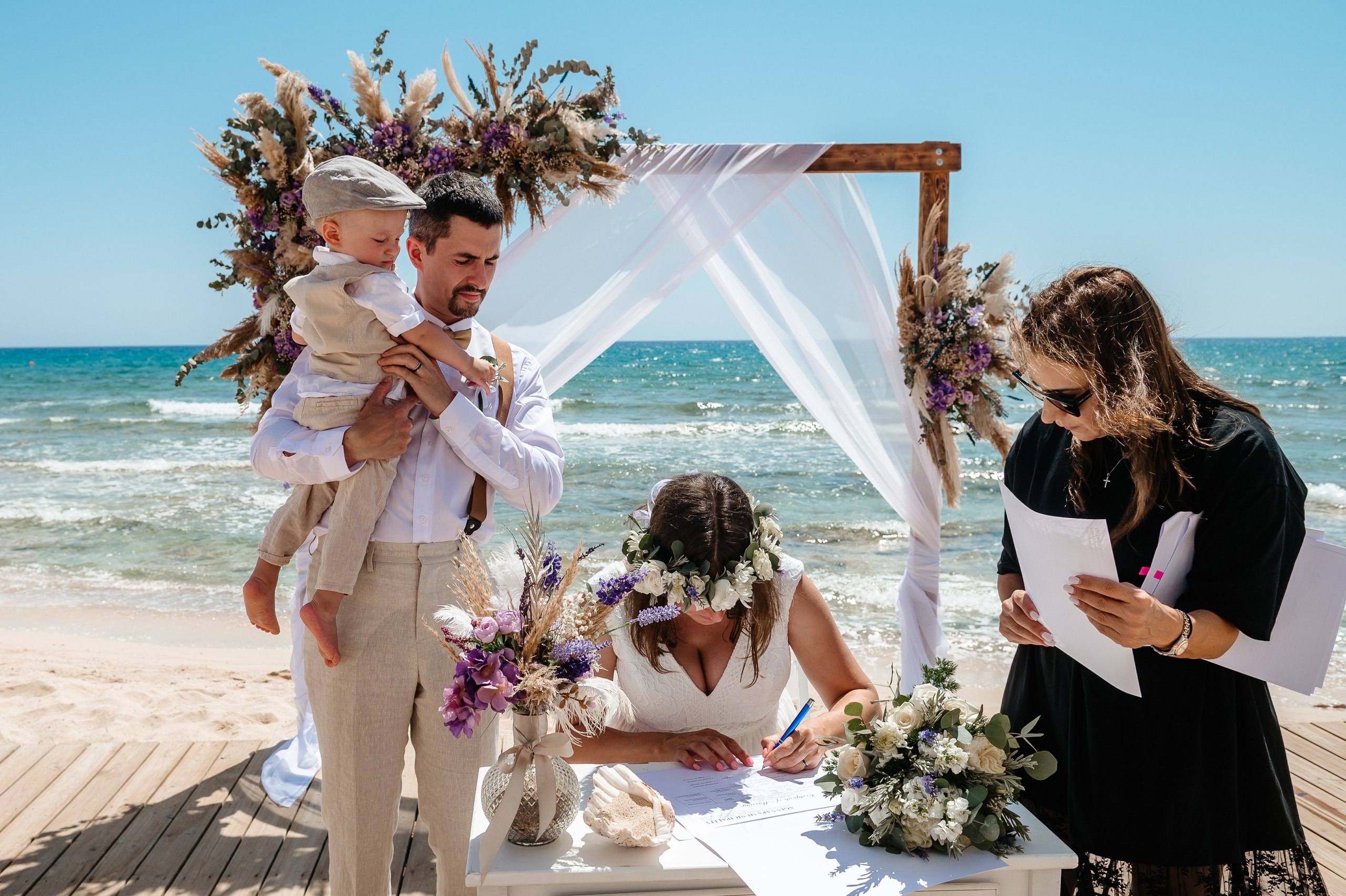 Sirens beach ceremony. AdrianOltean.wfolio.pro