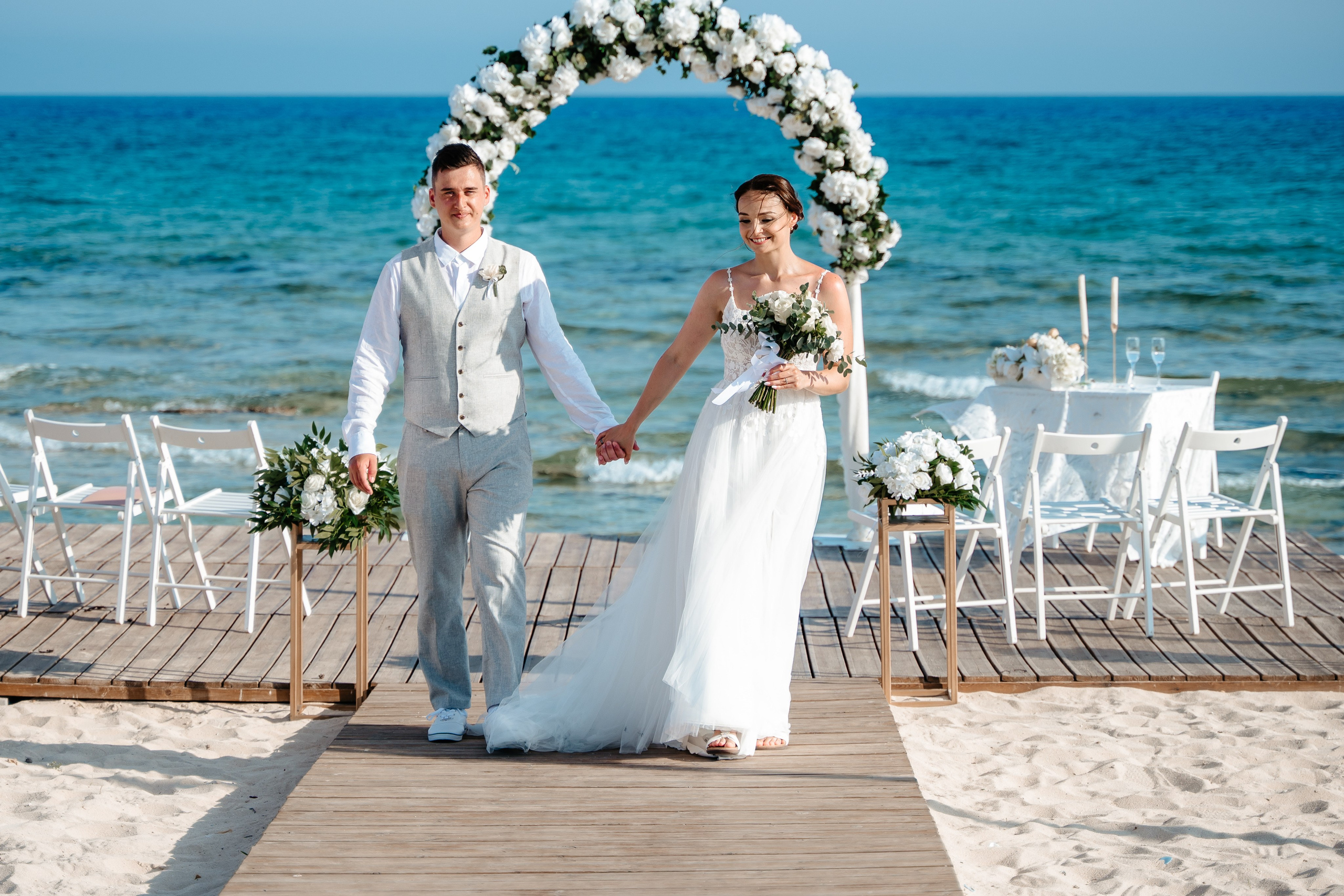 Sirens beach ceremony. AdrianOltean.wfolio.pro