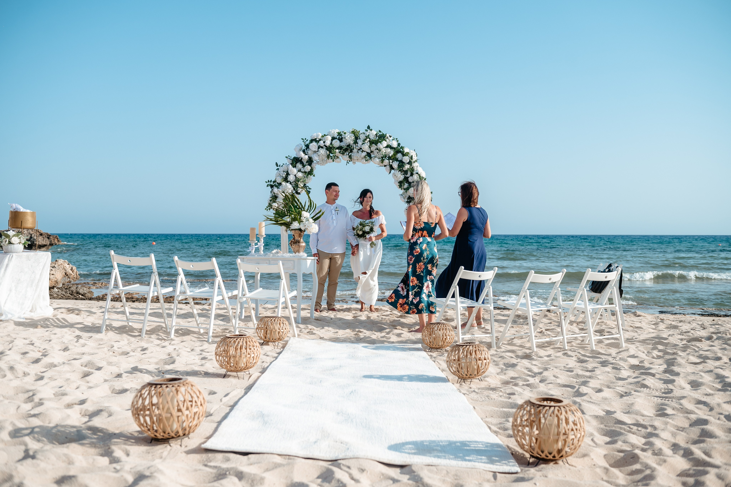 Sirens beach ceremony. AdrianOltean.wfolio.pro