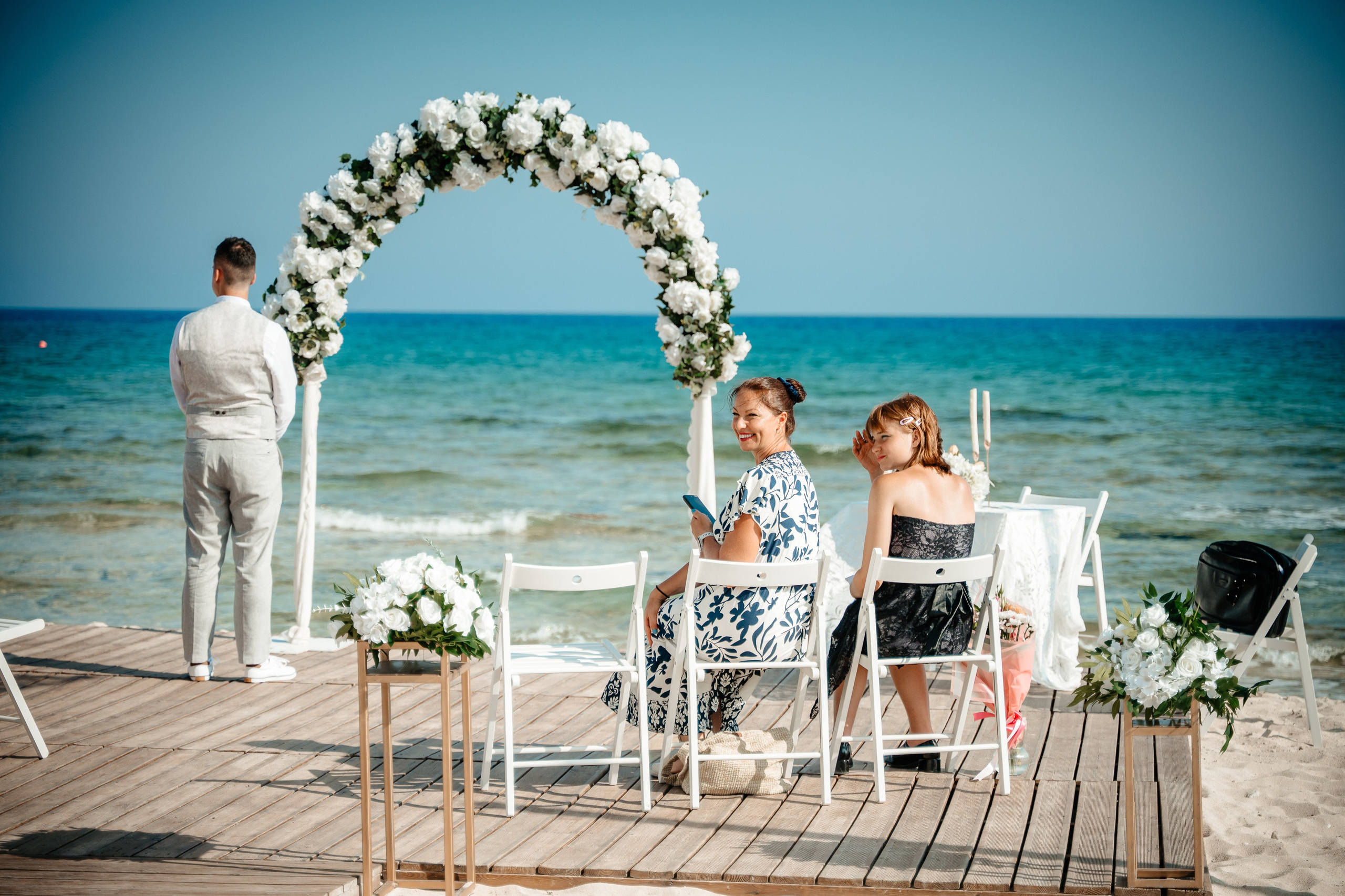 Sirens beach ceremony. AdrianOltean.wfolio.pro