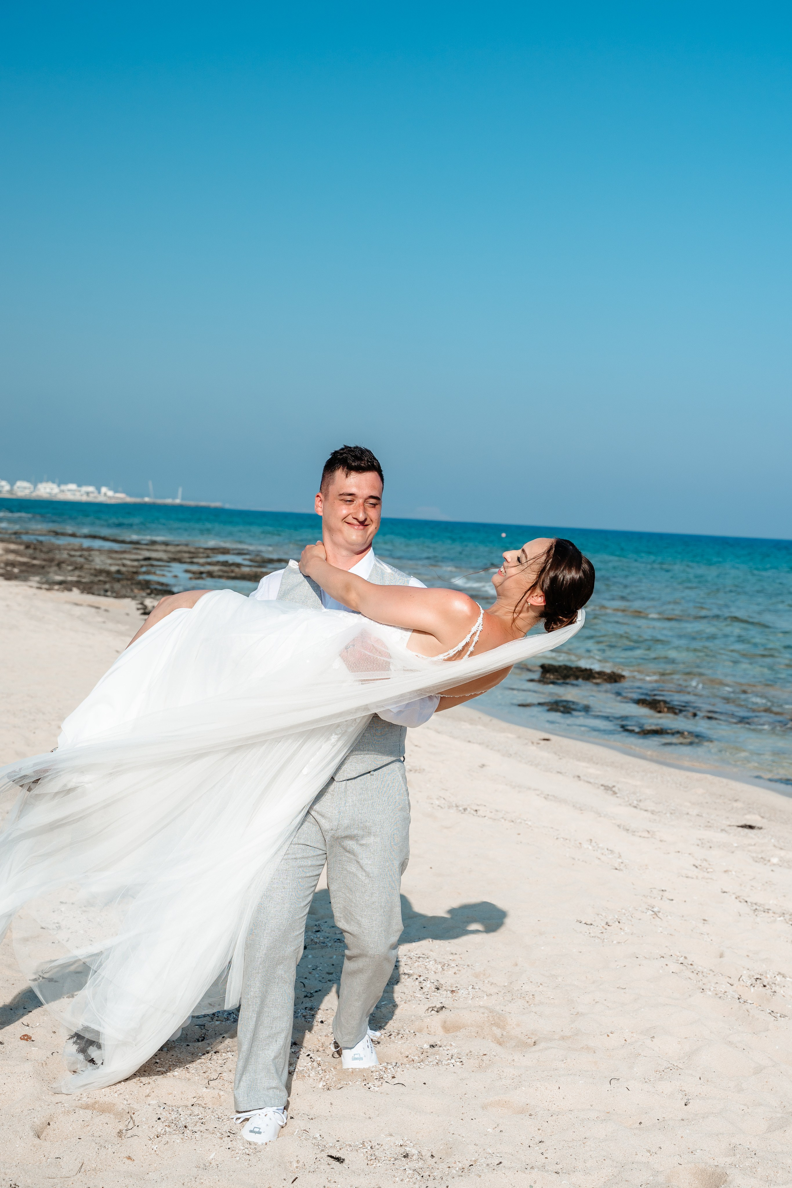 Sirens beach ceremony. AdrianOltean.wfolio.pro