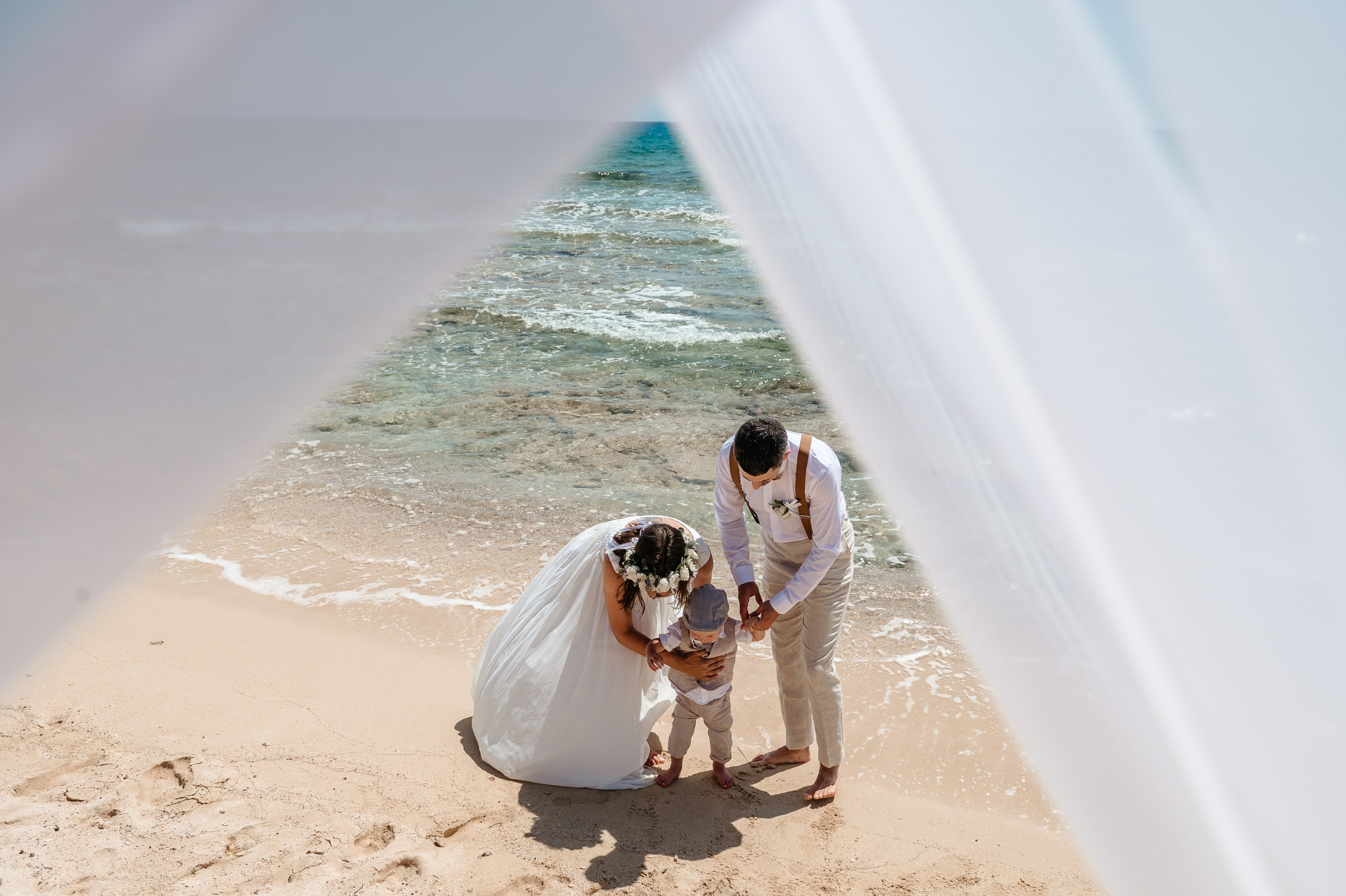 Sirens beach ceremony. AdrianOltean.wfolio.pro