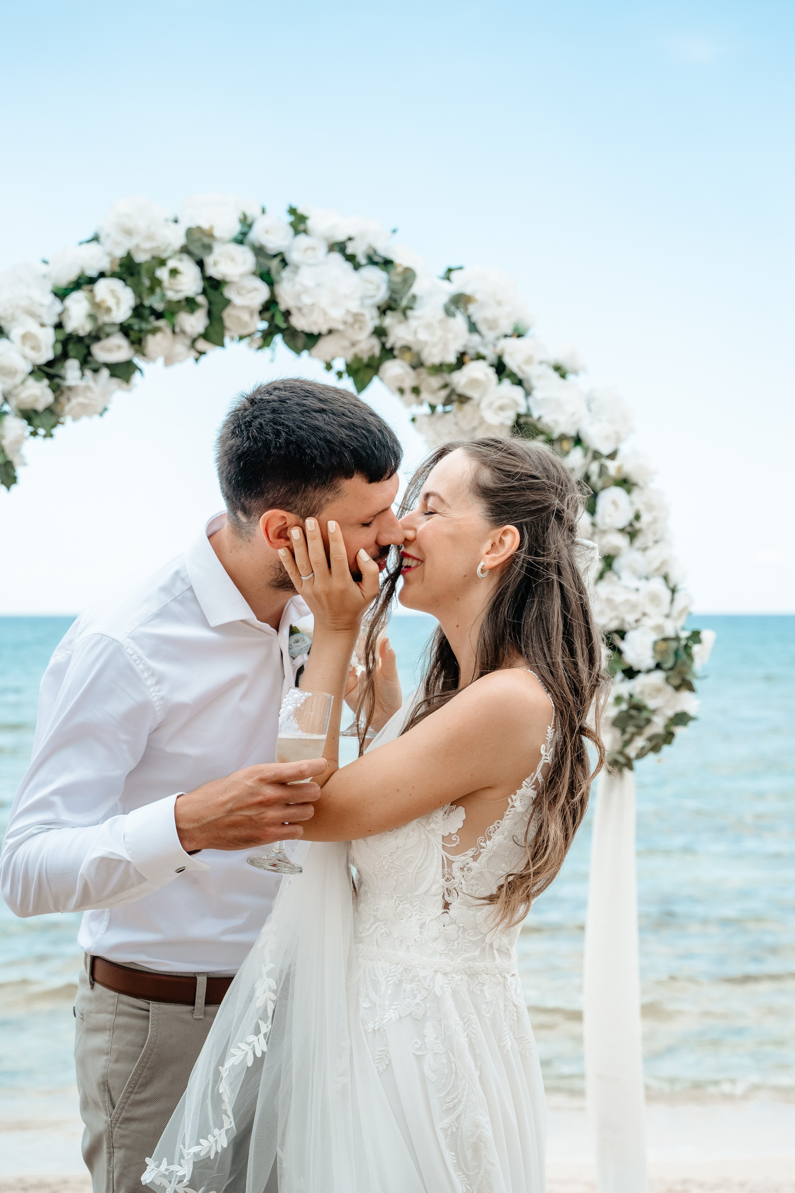 Sirens beach ceremony. AdrianOltean.wfolio.pro