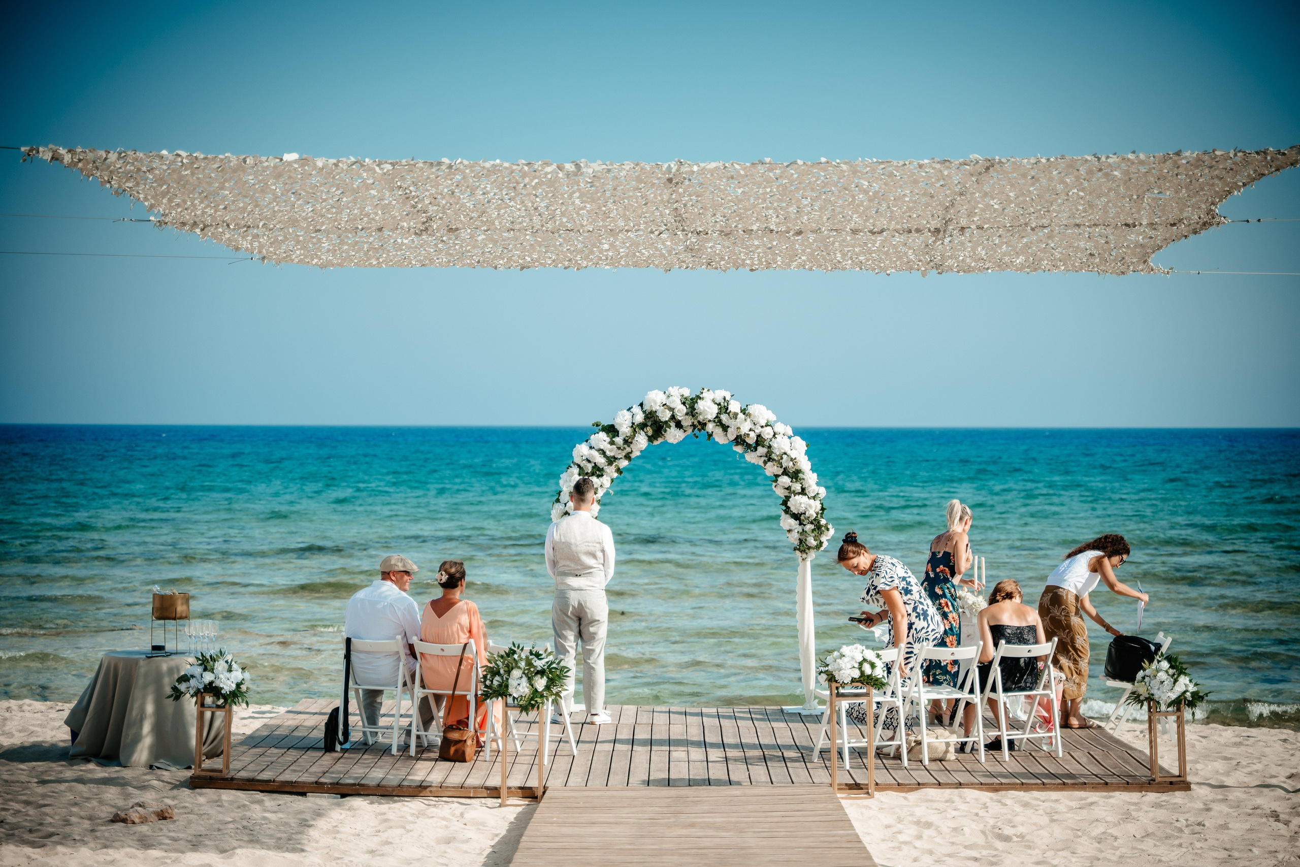 Sirens beach ceremony. AdrianOltean.wfolio.pro