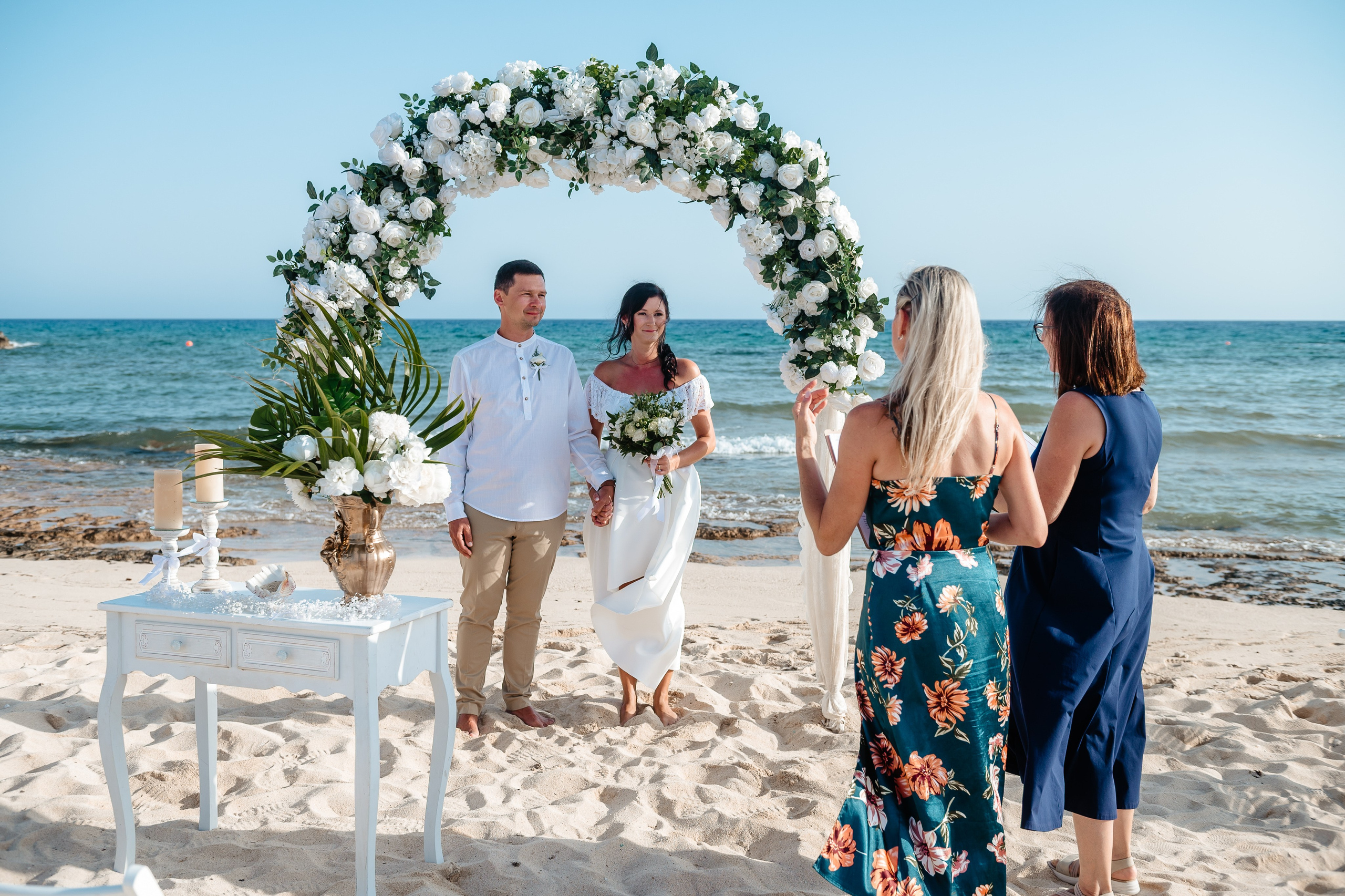 Sirens beach ceremony. AdrianOltean.wfolio.pro