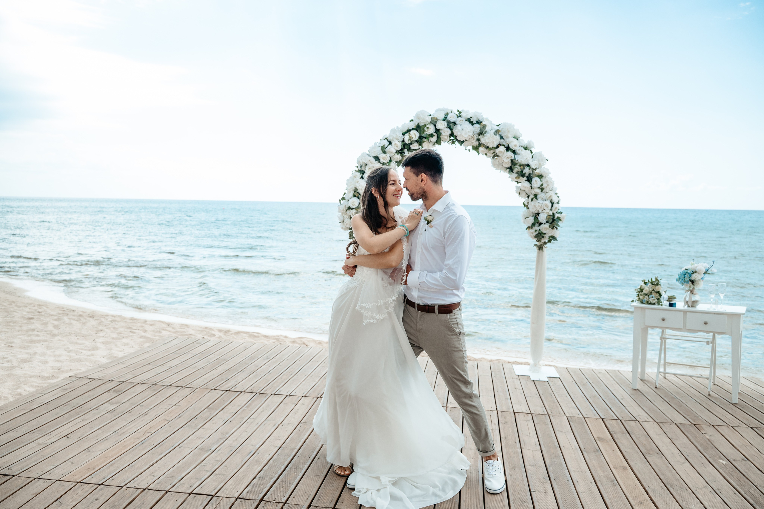 Sirens beach ceremony. AdrianOltean.wfolio.pro