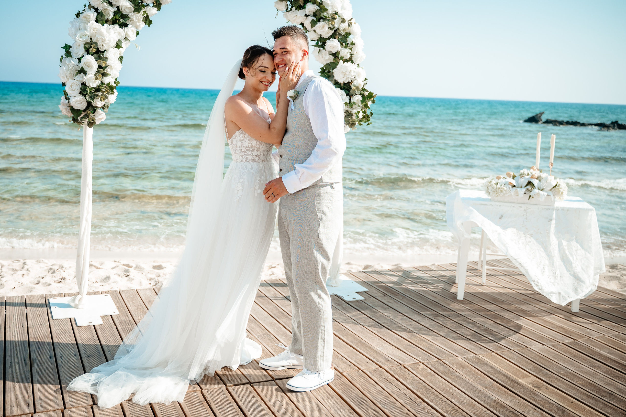 Sirens beach ceremony. AdrianOltean.wfolio.pro