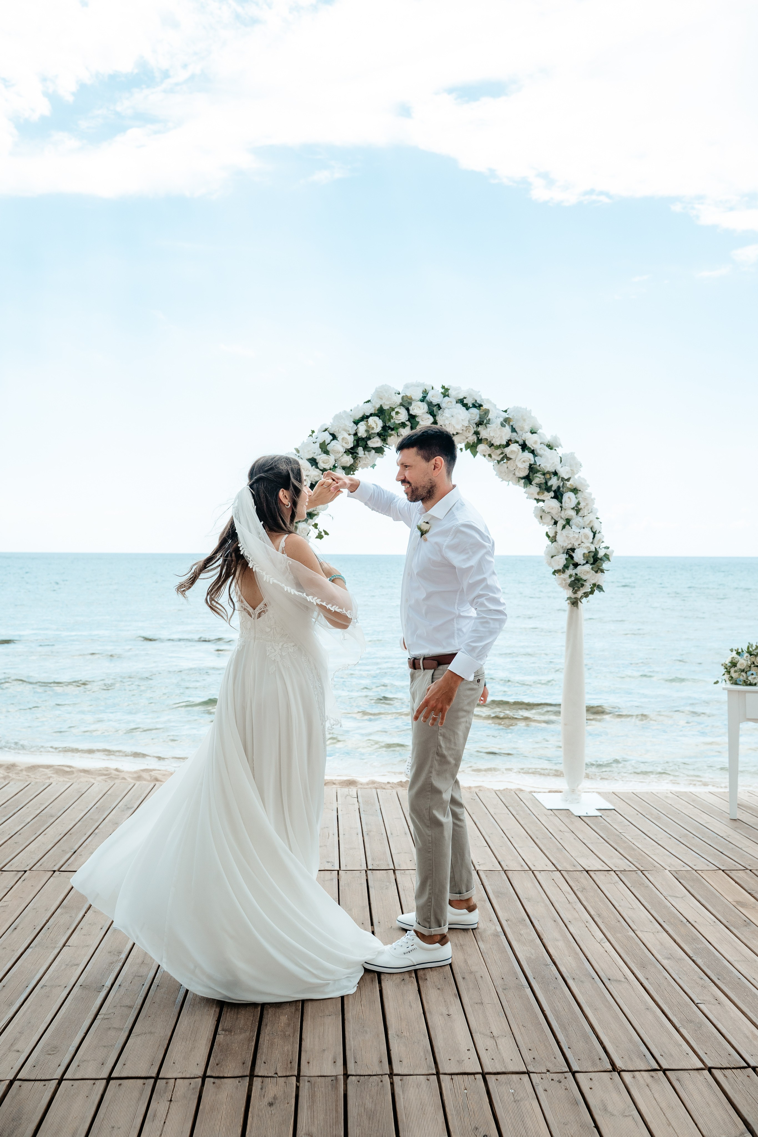 Sirens beach ceremony. AdrianOltean.wfolio.pro