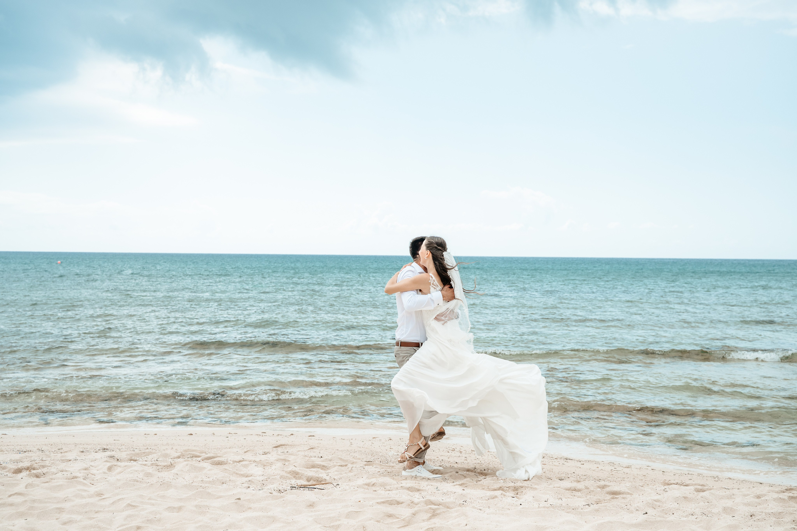 Sirens beach ceremony. AdrianOltean.wfolio.pro