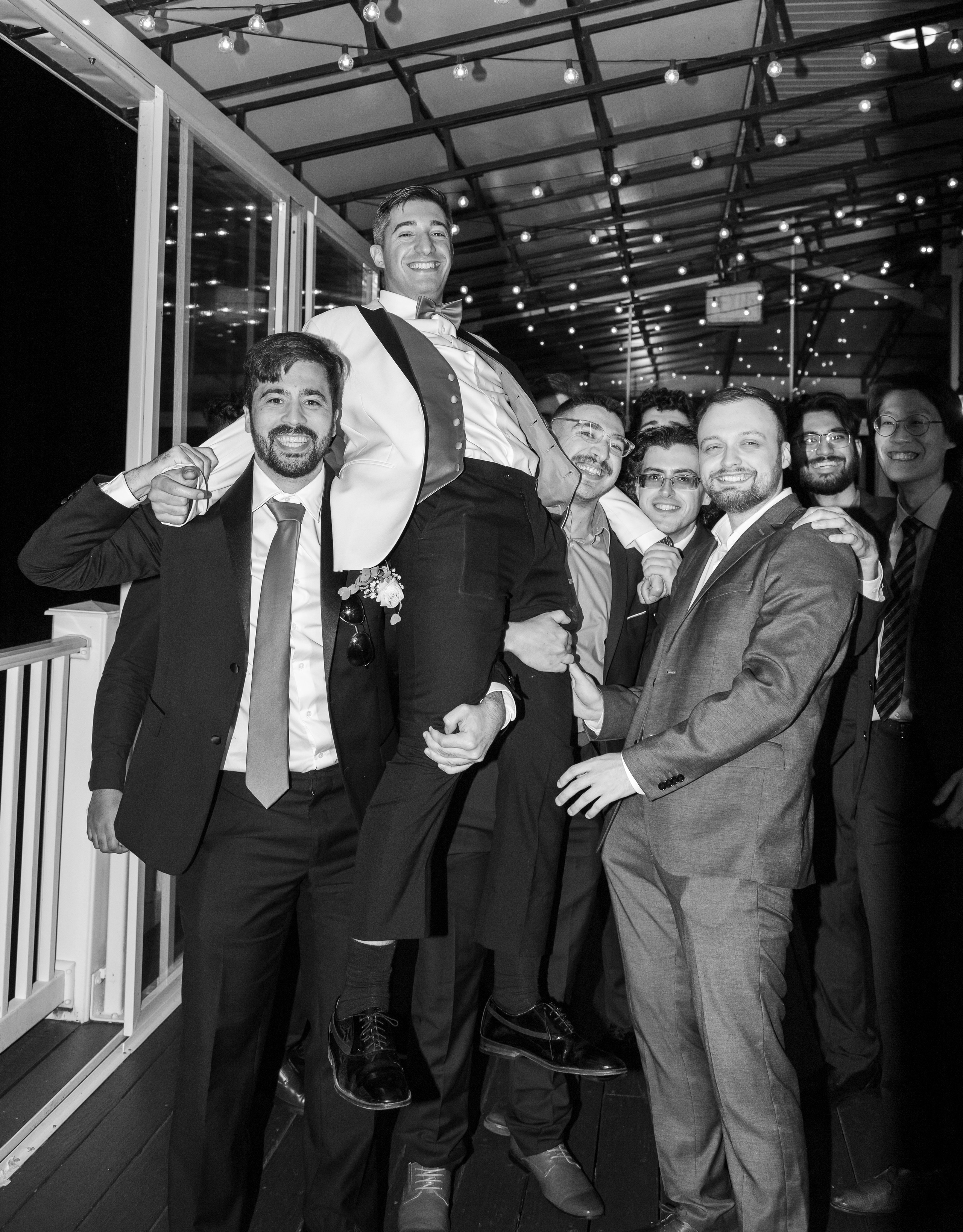 Viktoria & John. Wedding Photographer & Videographer