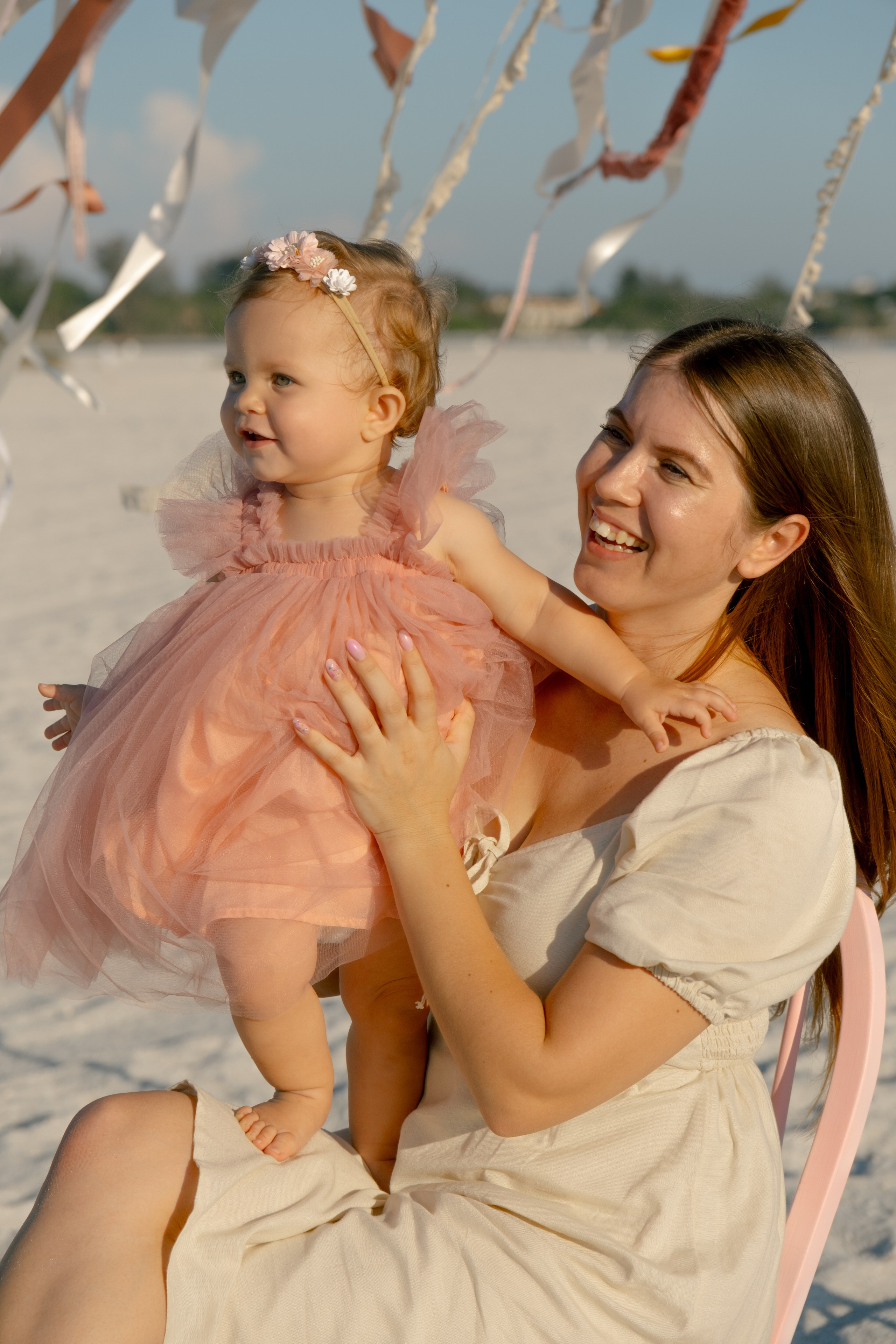 Karolina 1 year party. Photographer Vladmir Gladkov
