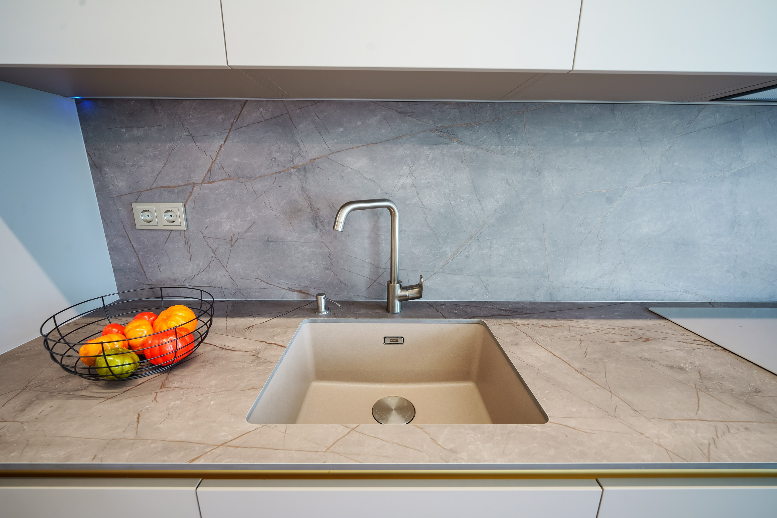 Маžvydo g. 30. Elina Sapiega fotografė Vilniuje