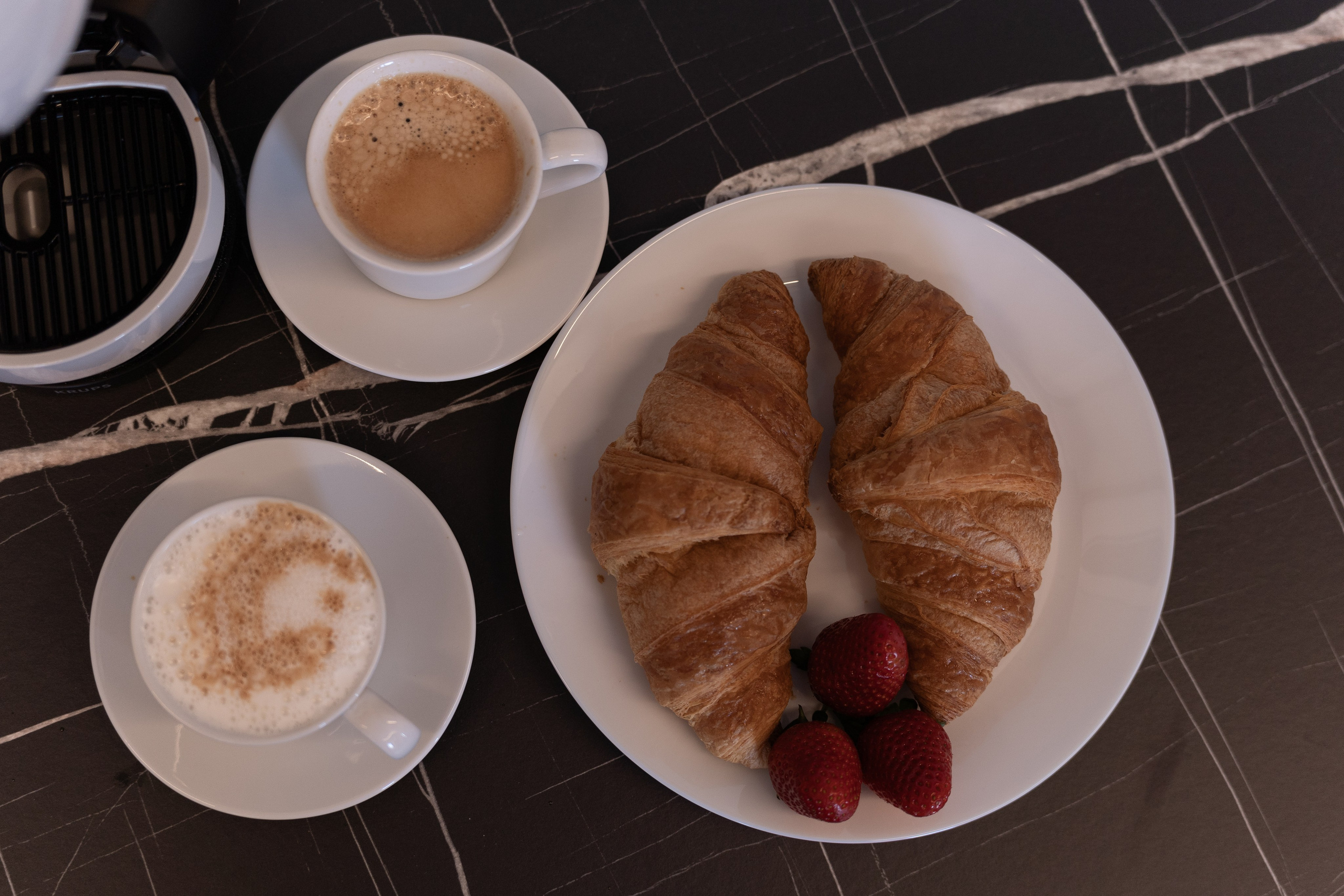 Lake Maggiore apartment. PHOTOGRAPHER IN ITALY