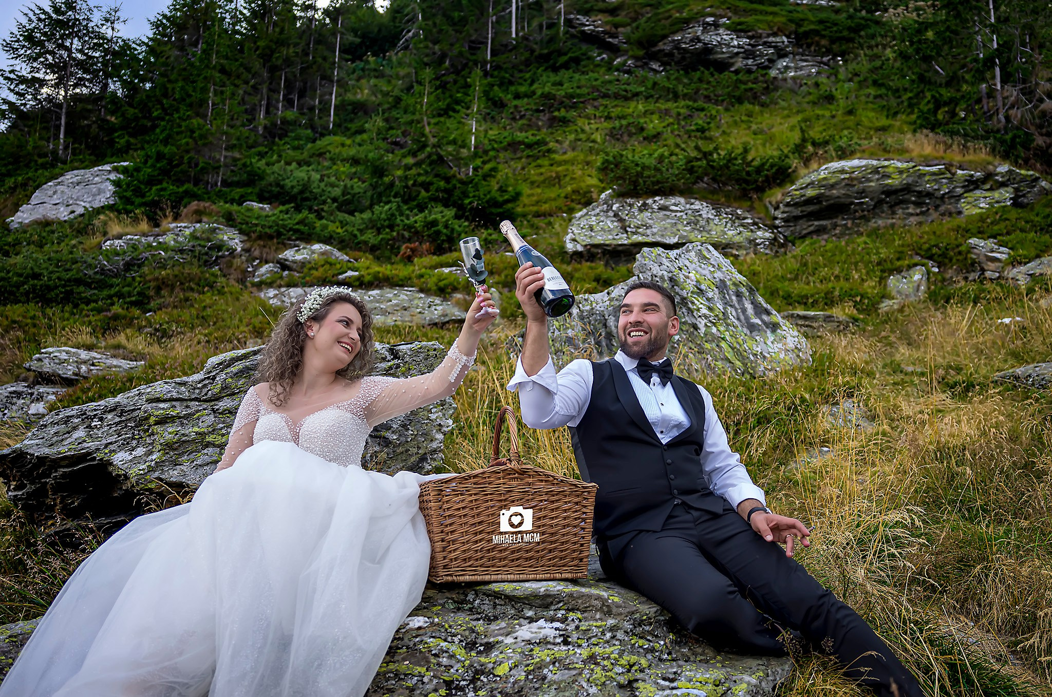 Fotograf nunta Bucuresti. MCM Happy Studio – Fotograf și Videograf Nuntă