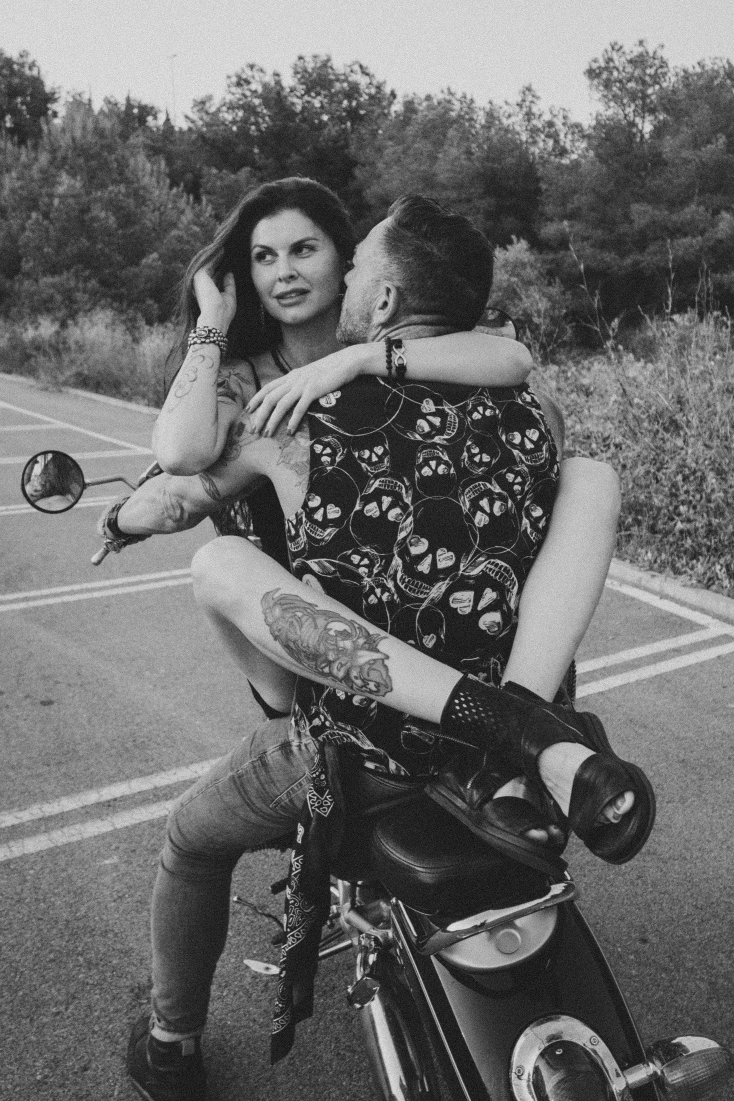 Фотосессия пары на мотоцикле. Профессиональная фотосъемка в Калафелле — Елена Медведева