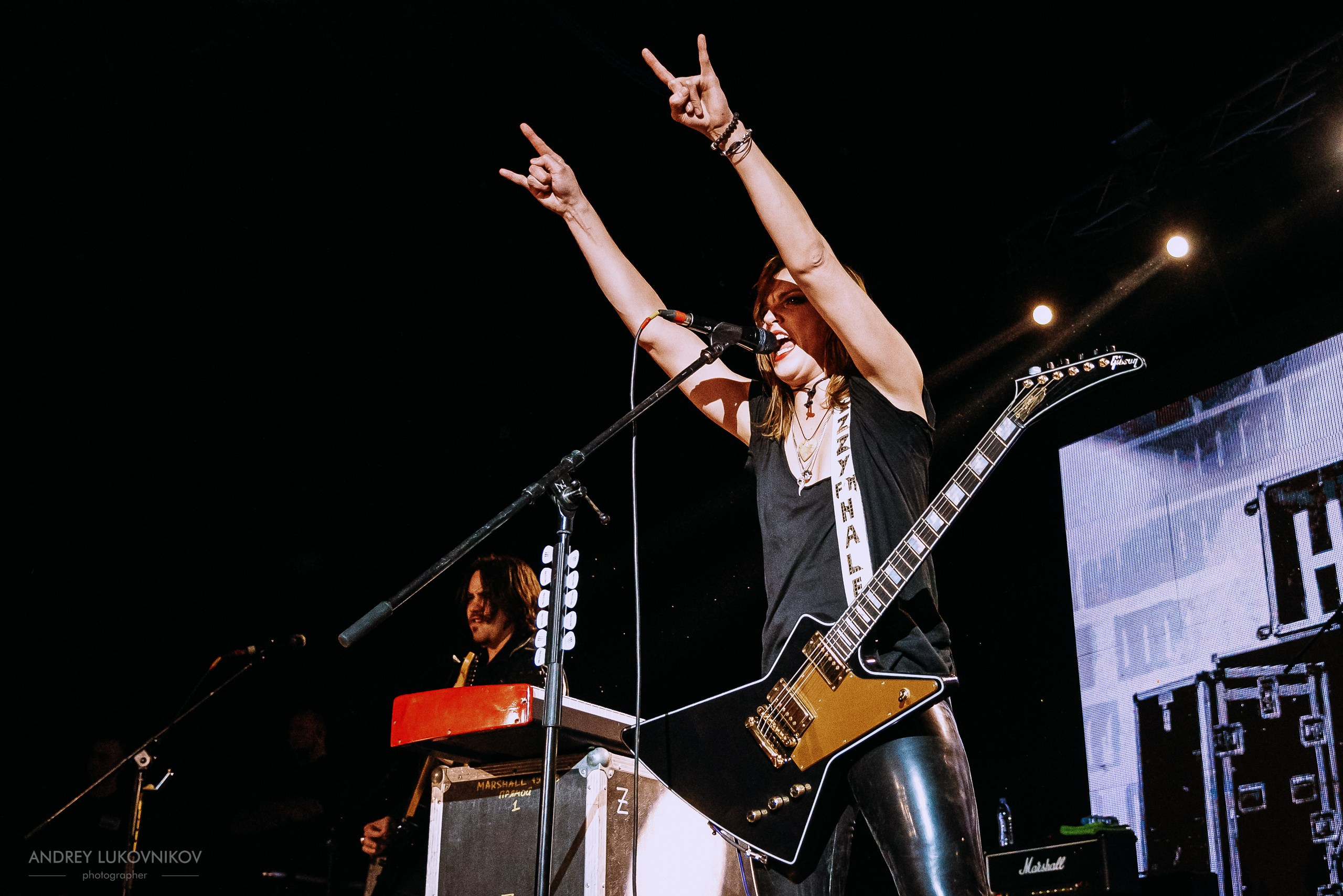 Halestorm. Into the Wild Life Tour 2016