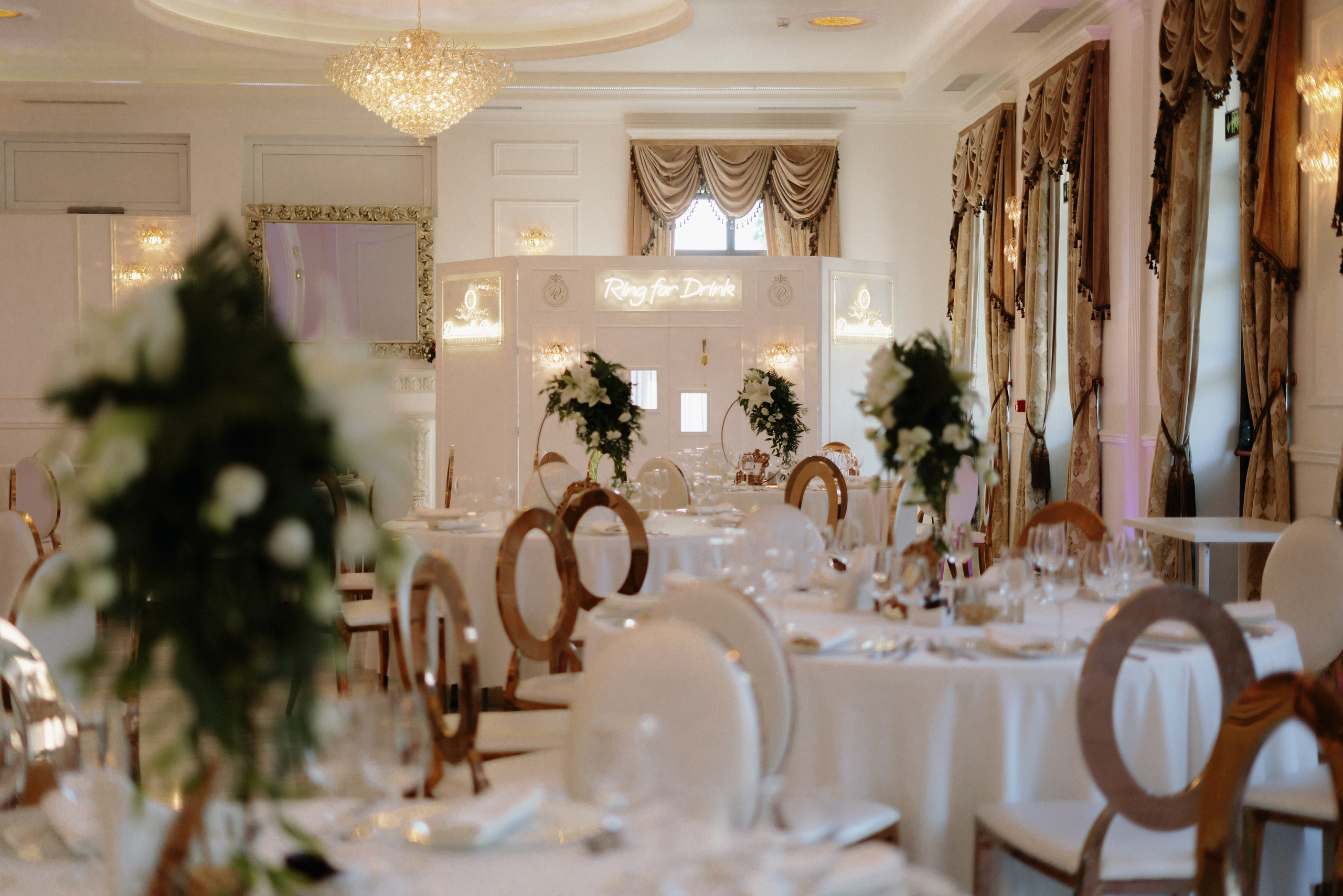 Georgiana & Daniel. STORYCATCHERS