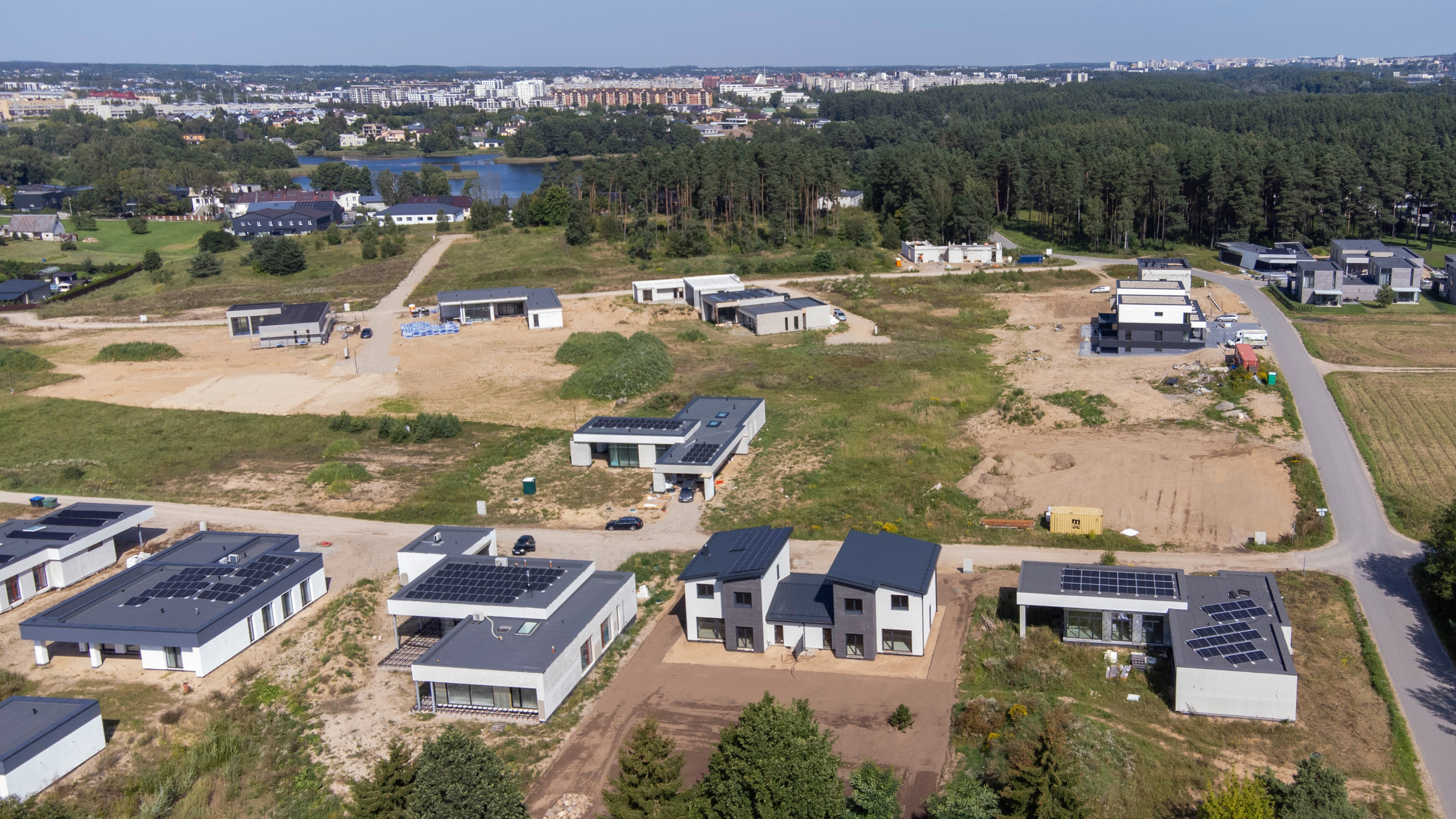 Debesų g. 4, Salotė. Elina Sapiega fotografė Vilniuje