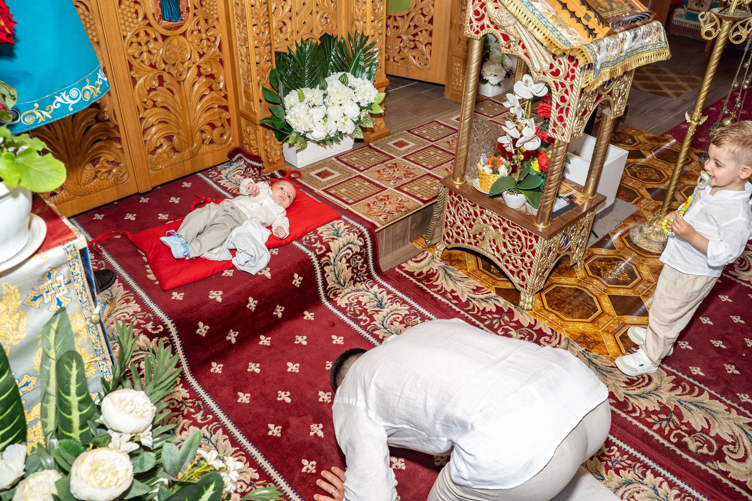 Botez Filip Andrei. Adelinne — fotograf profesionist în Constanța pentru familii, bebeluși și evenimente