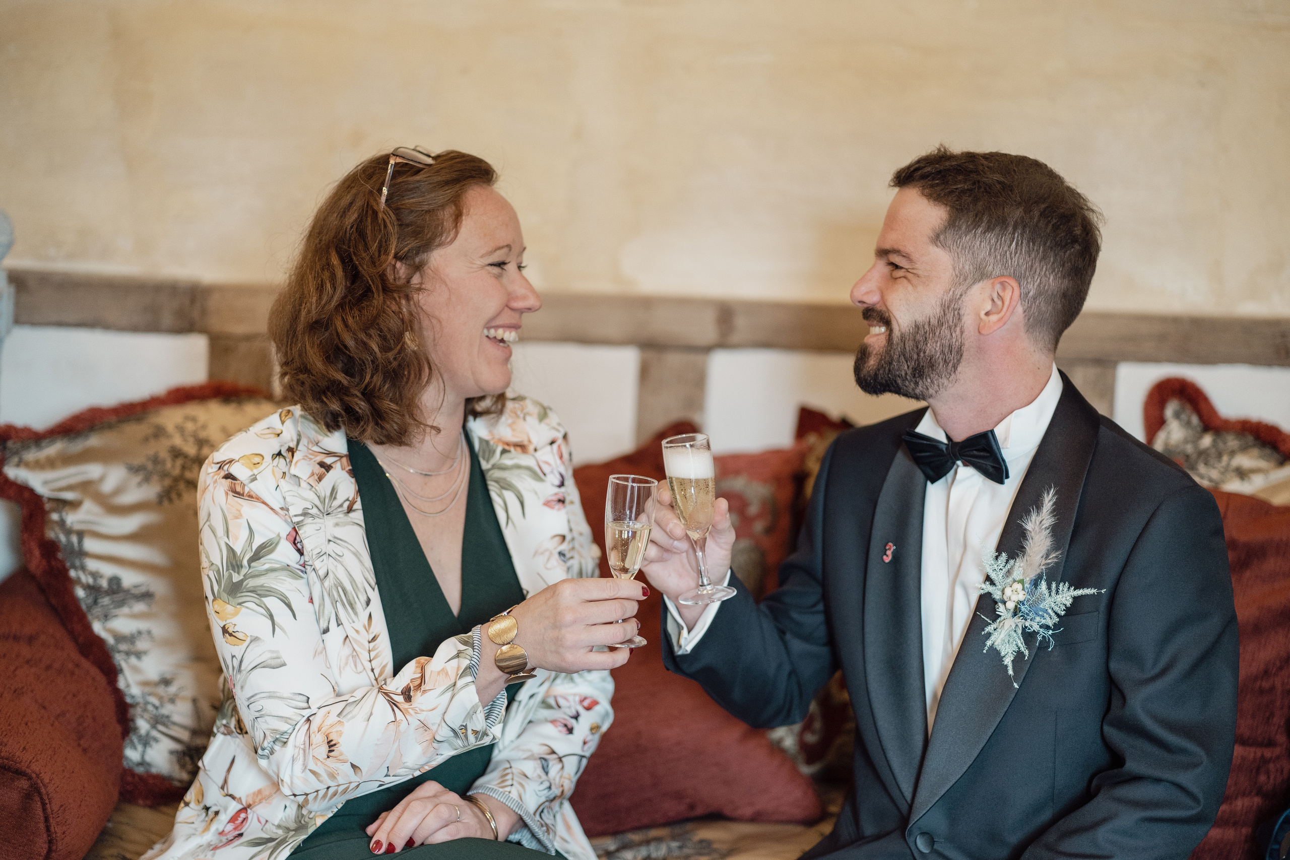 J & S. Weeding photographer / event / portrait