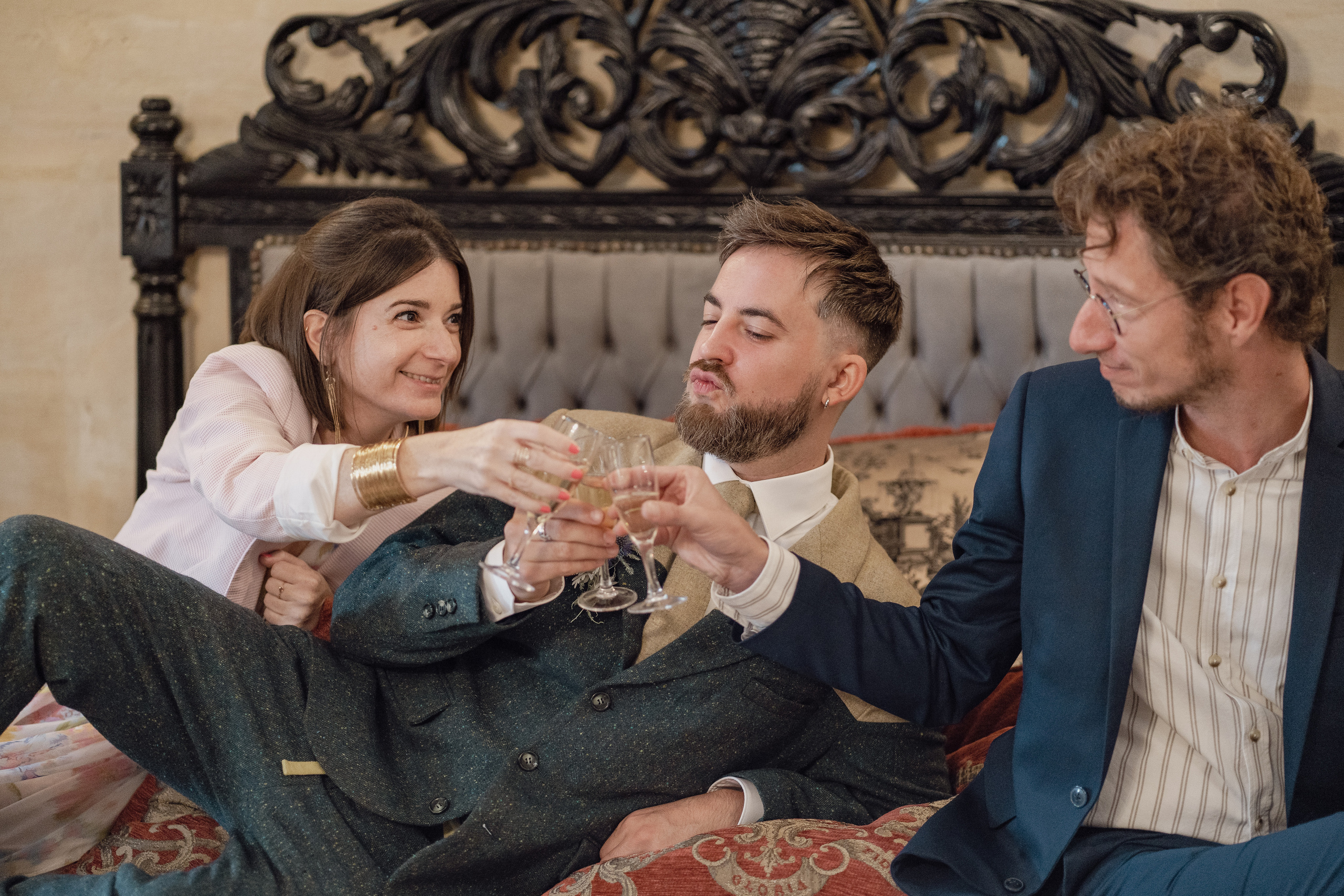 J & S. Weeding photographer / event / portrait