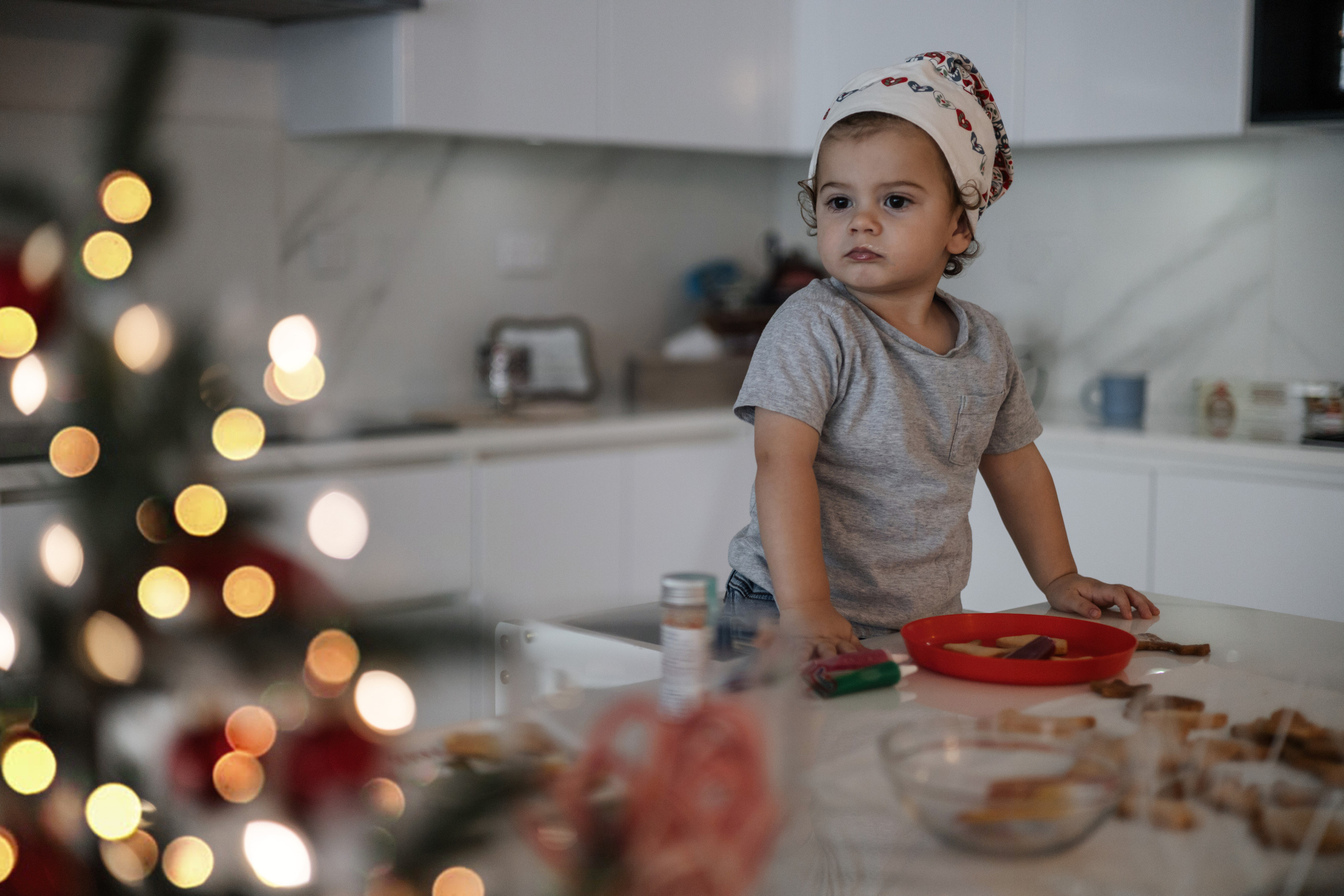 Gingerbread party. Mayya Makarova Photography | Family Photographer Abu Dhabi