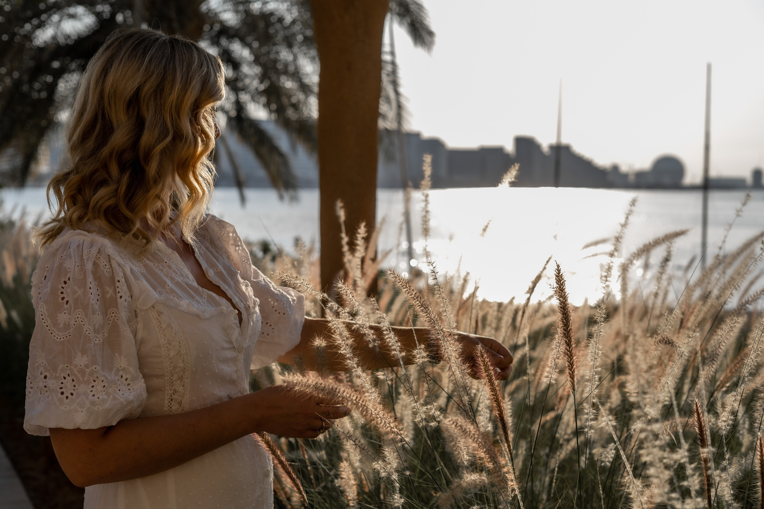Hollie. Mayya Makarova Photography | Family Photographer Abu Dhabi