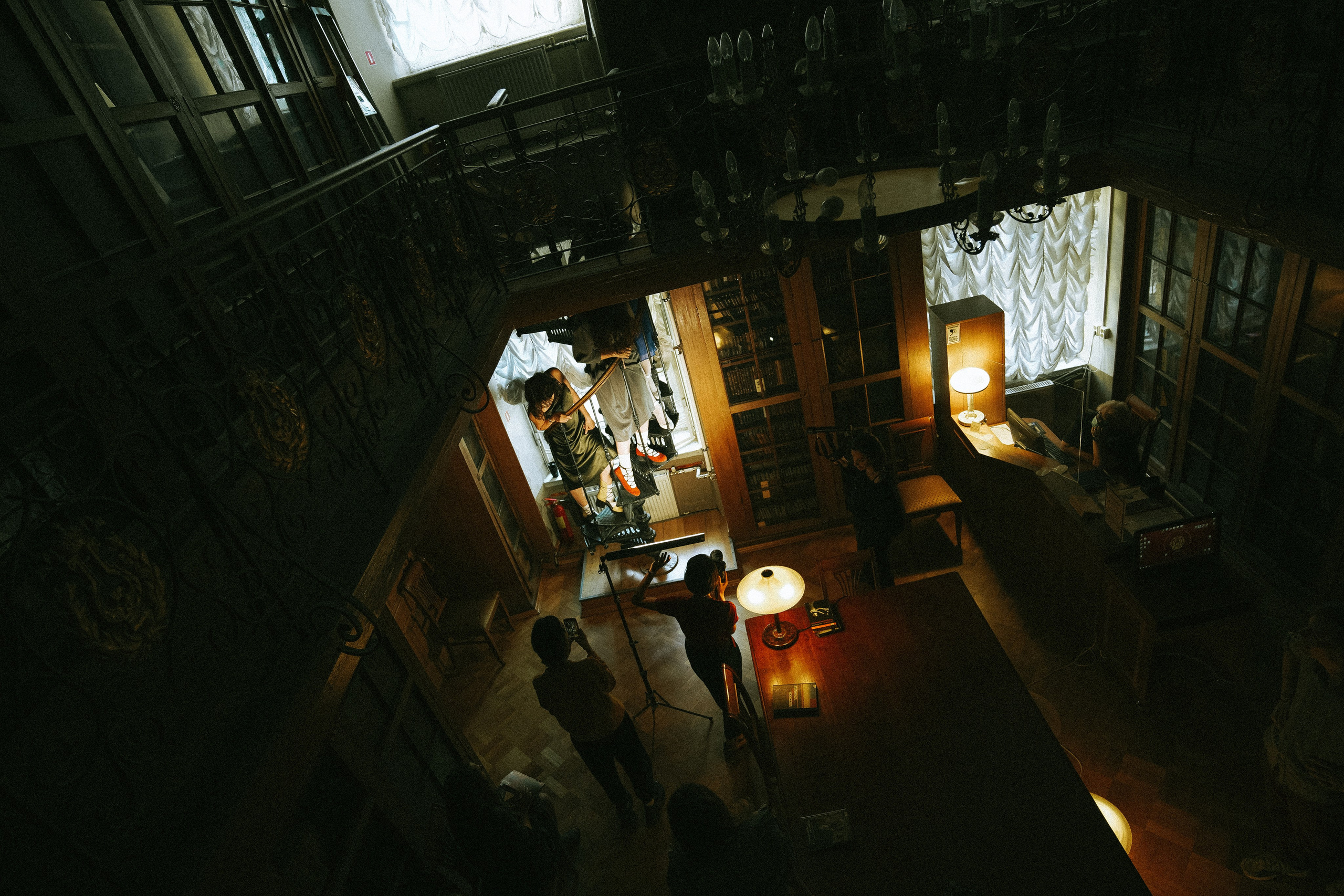 АКТРИСЫ?. Стрит-фотография, полная абсурда, идиотизма и красоты