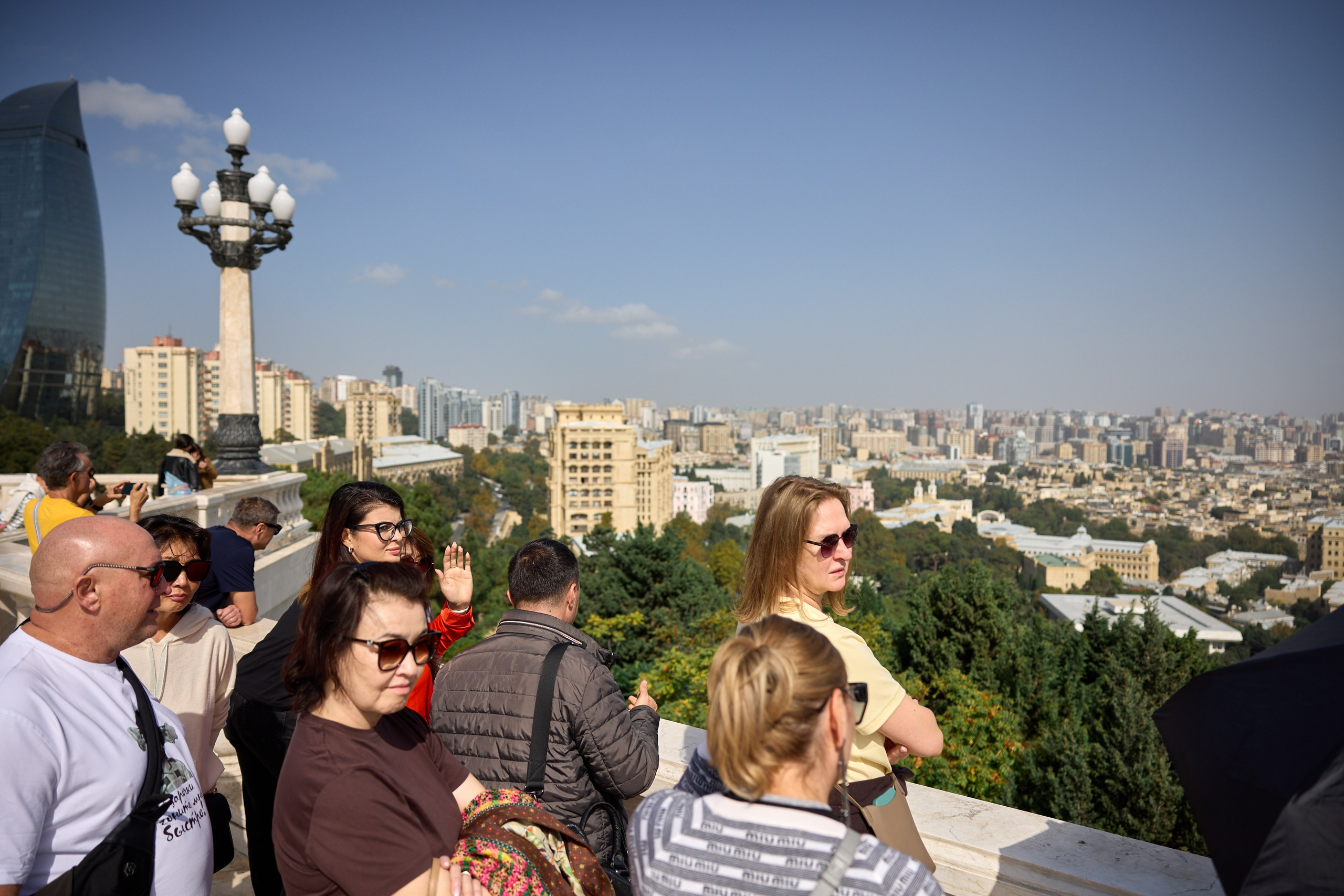 Экскурсия по Баку. День 2. Photographer in Baku Kamran Enceladus