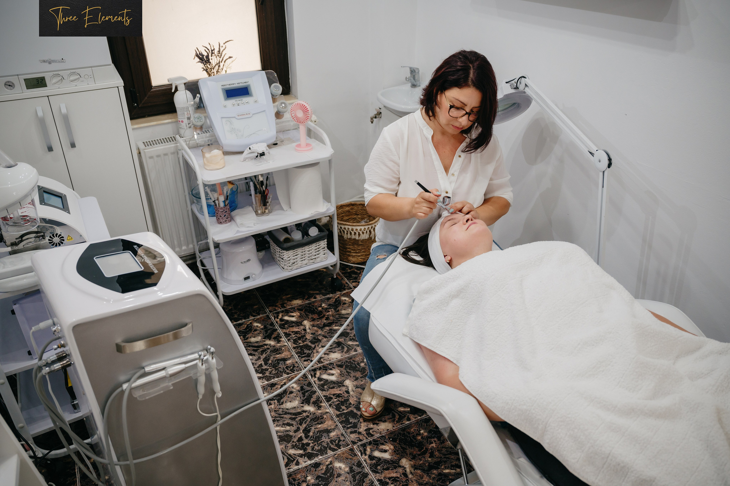 Three Elements. Laurentiu Stefan StoryTeller