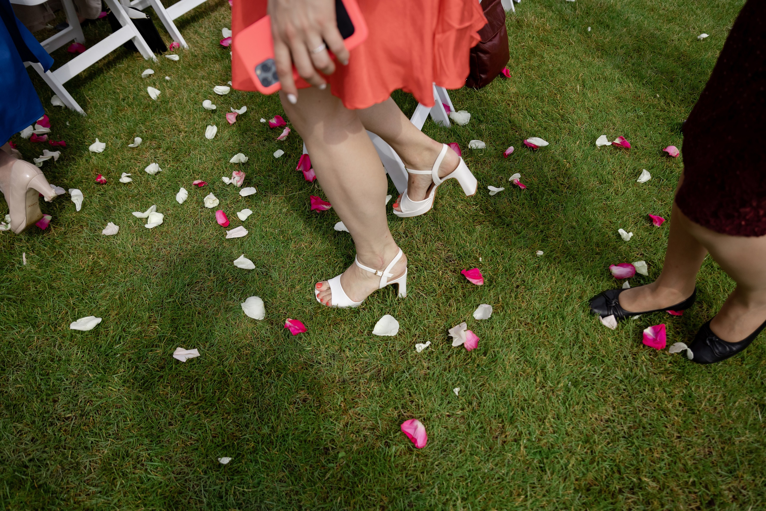 Giedrė ir Karolis | vestuvės Bokšto skvere. Vestuvių fotografe Lietuvoje ir Italijoje — Ana Stočkūnė